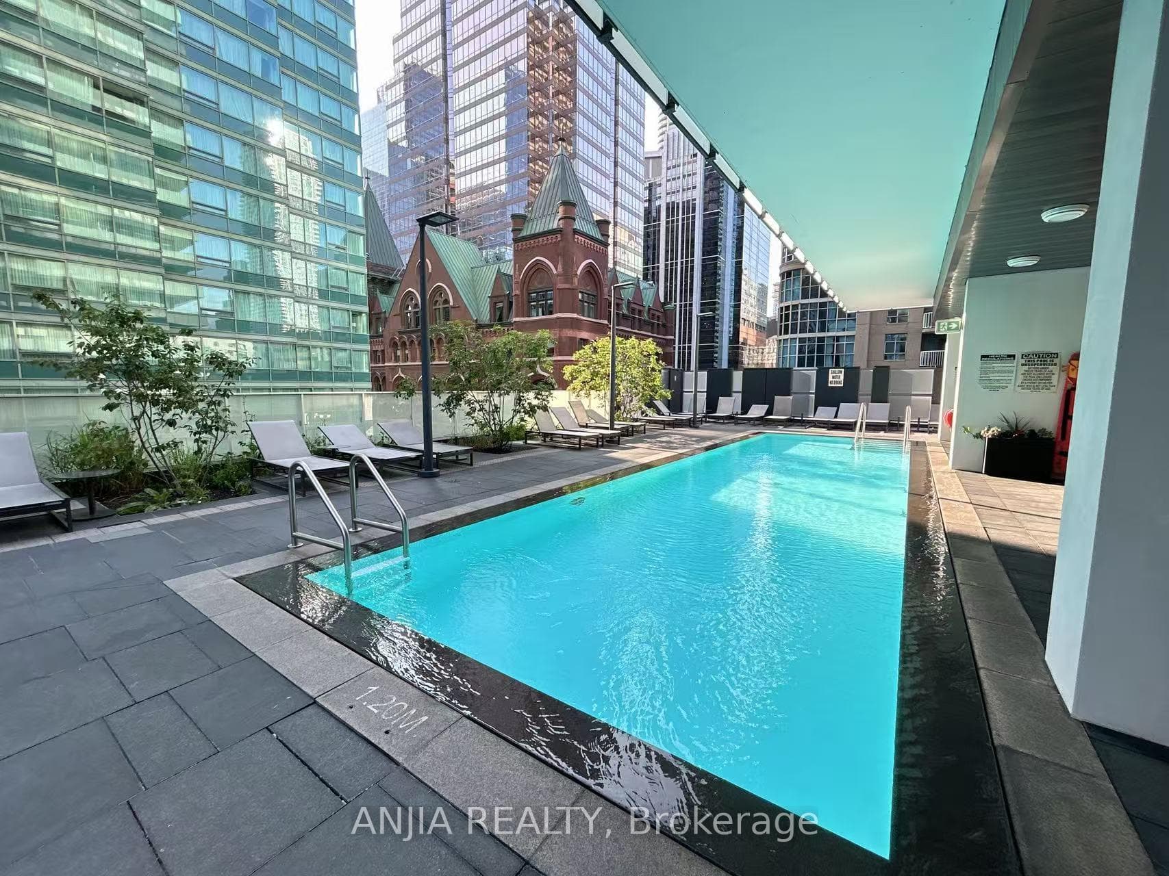 20 Lombard Street Unit 4105 photo 14