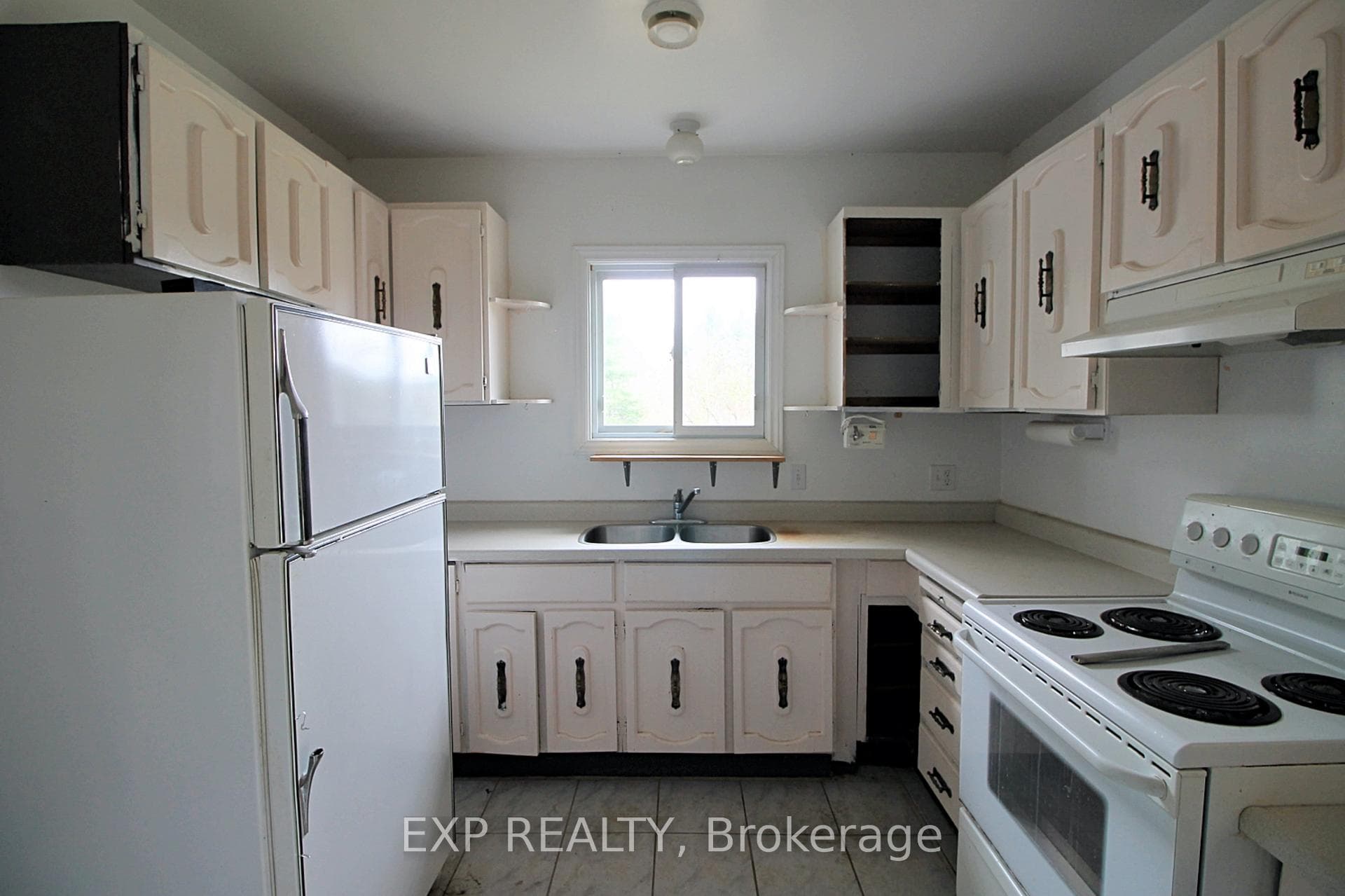 1802 Flinton Road photo 5