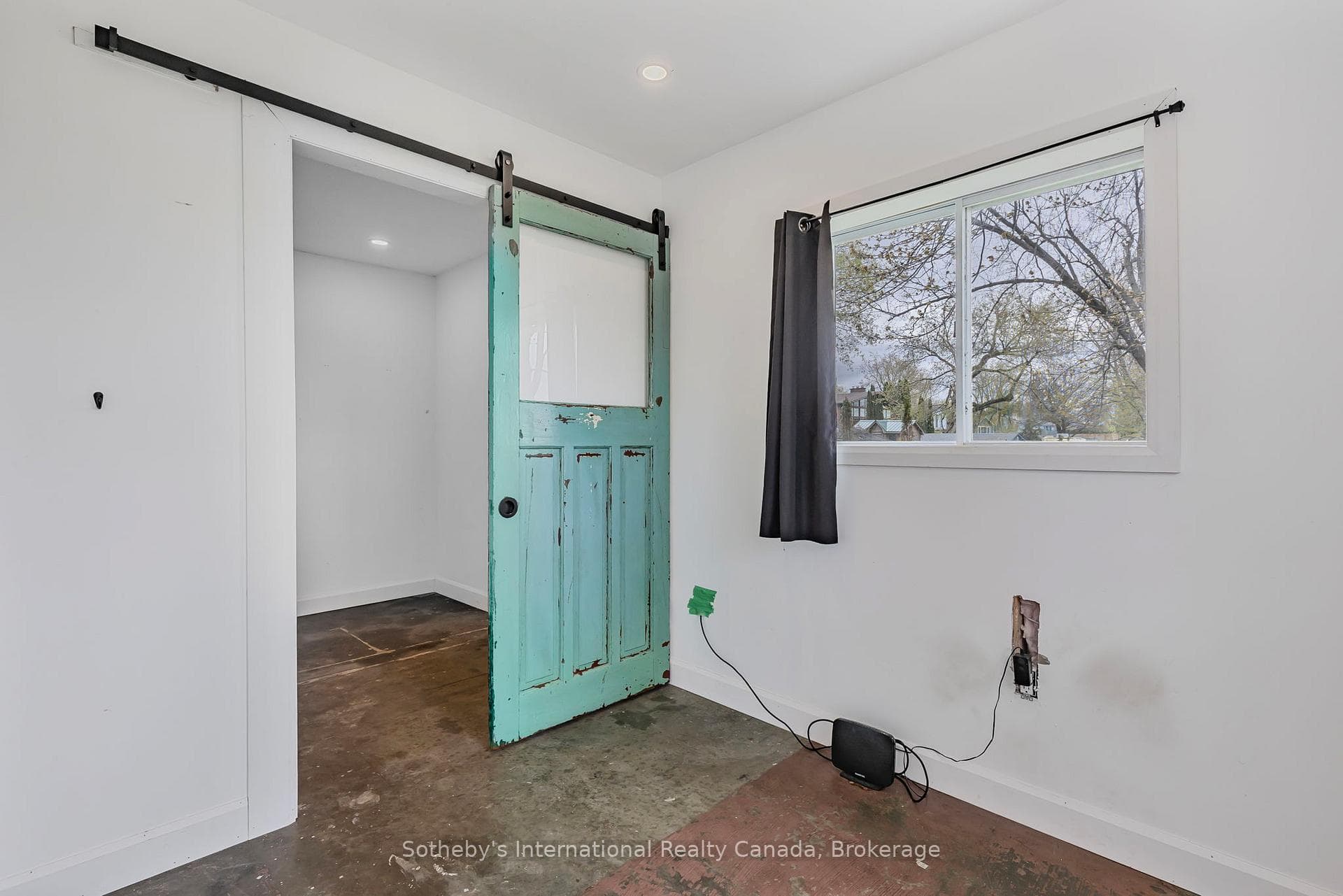 266 Port Hoover Road photo 30