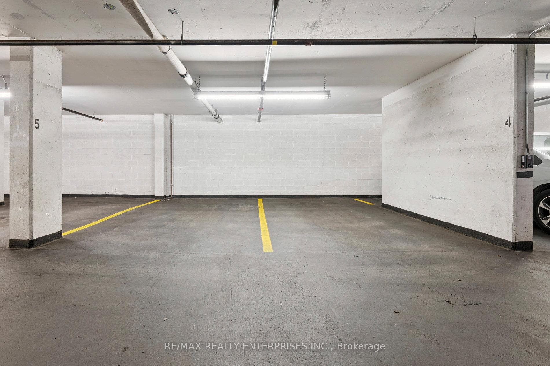 2 parking spots