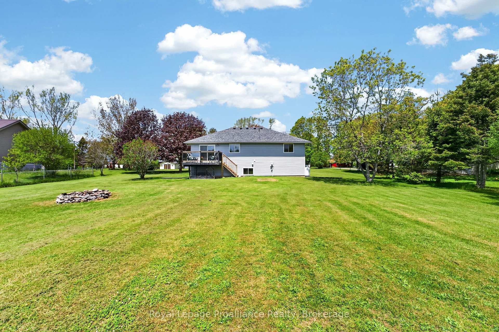 112 Huycks Bay Road photo 27