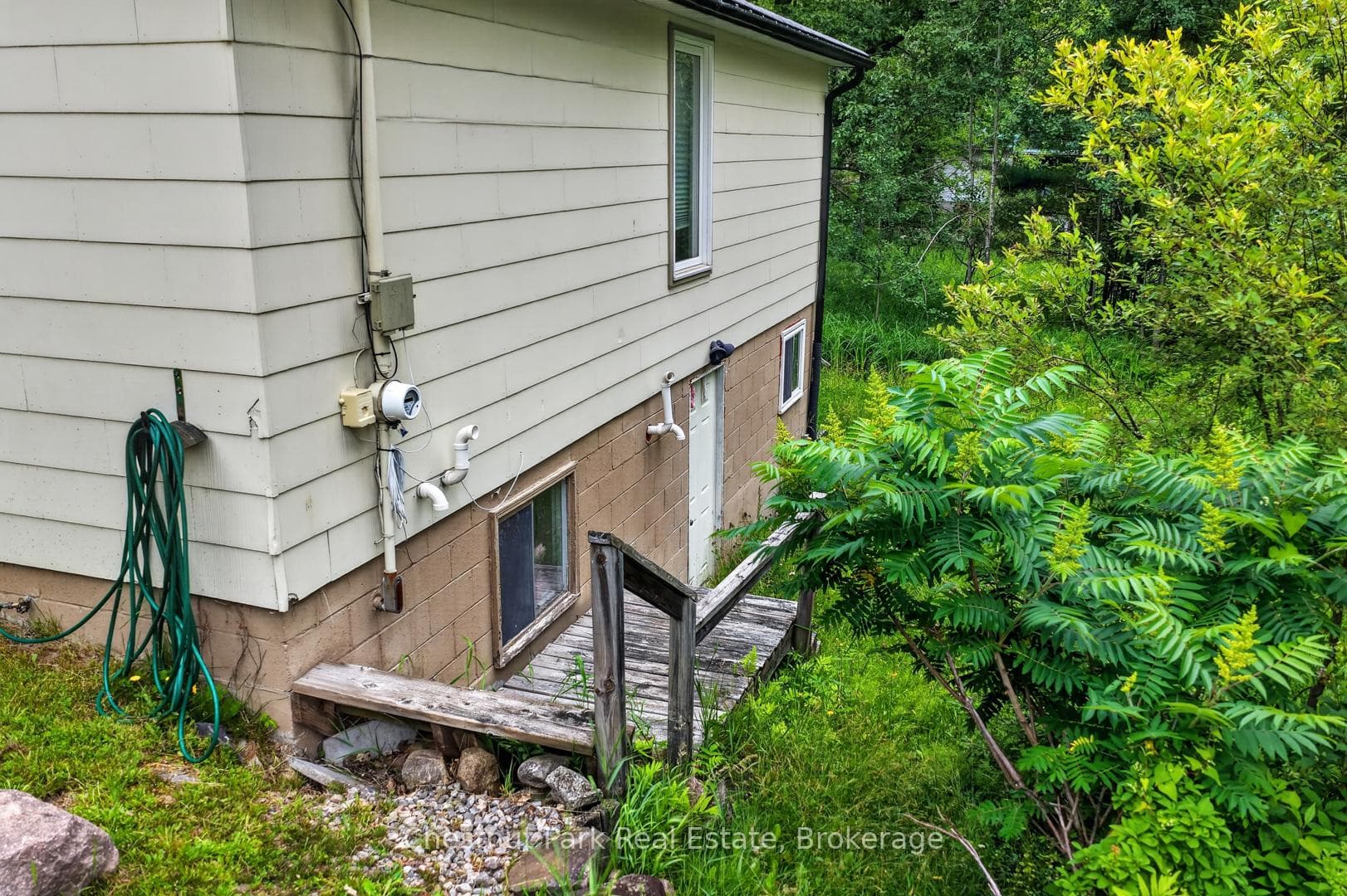 Access to walkout basement