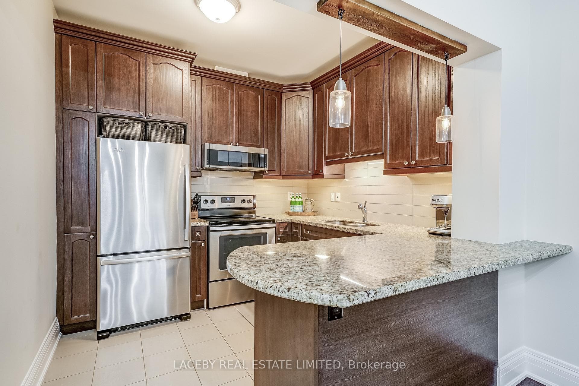80 Burns Boulevard Unit 301 photo 6