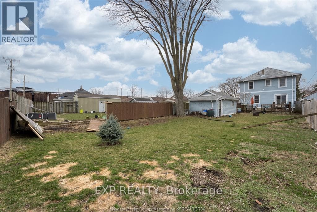 46 Chestnut Street photo 37