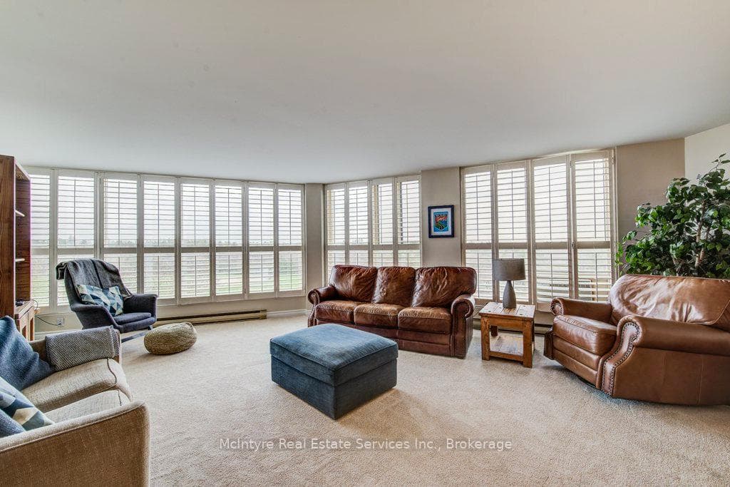 24 Marilyn Drive Unit 704 photo 19