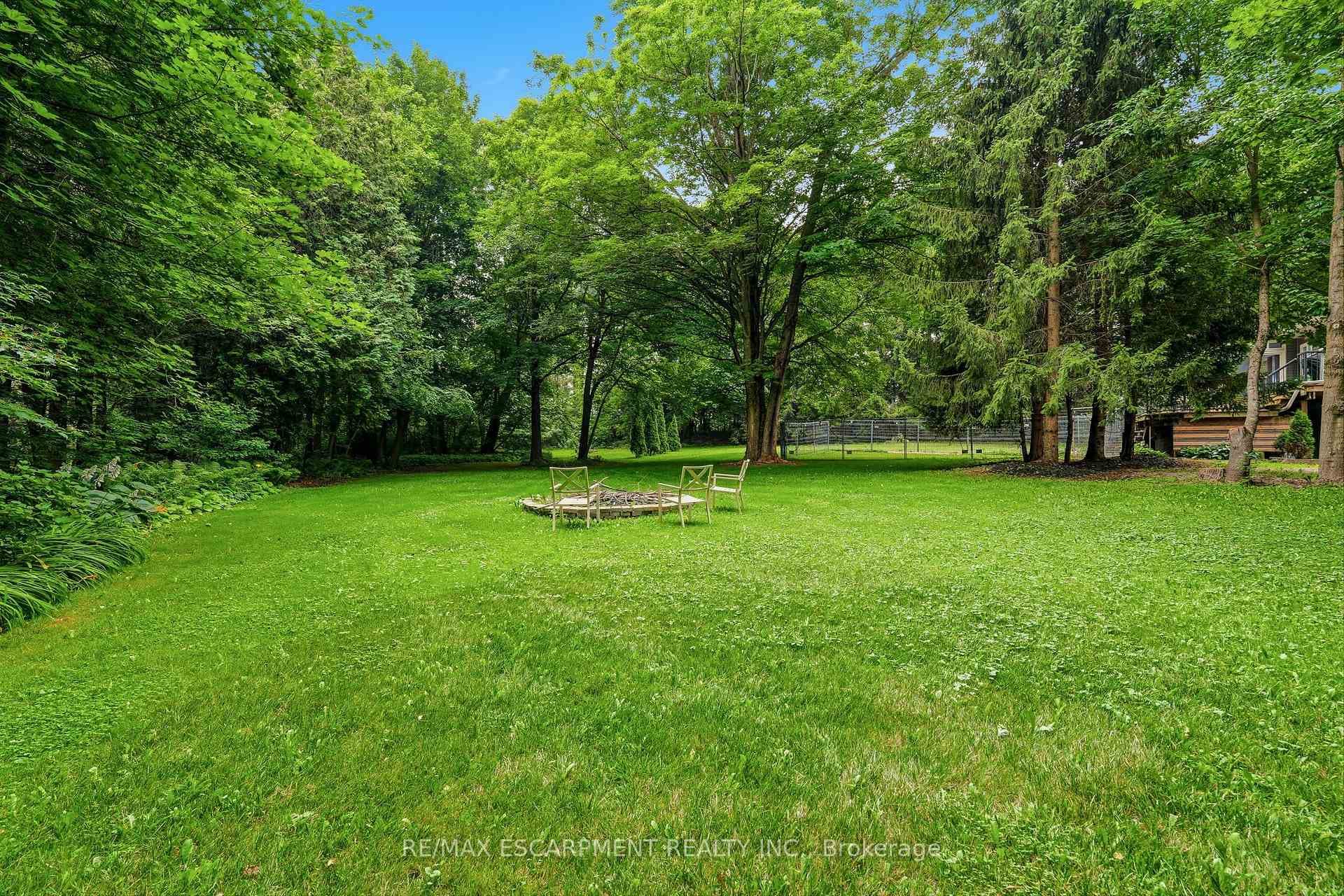 318 10th Concession Road E N/A photo 44