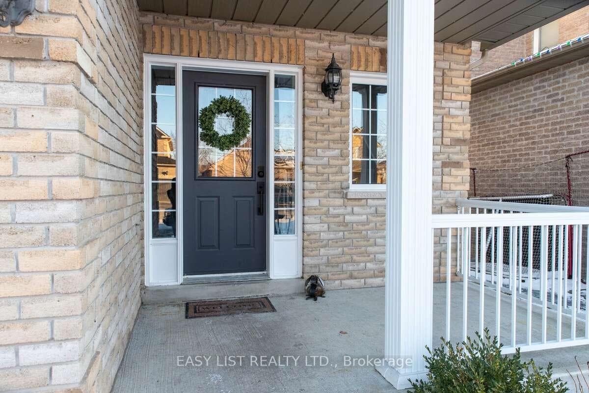 27 Laurelbank Crescent photo 2