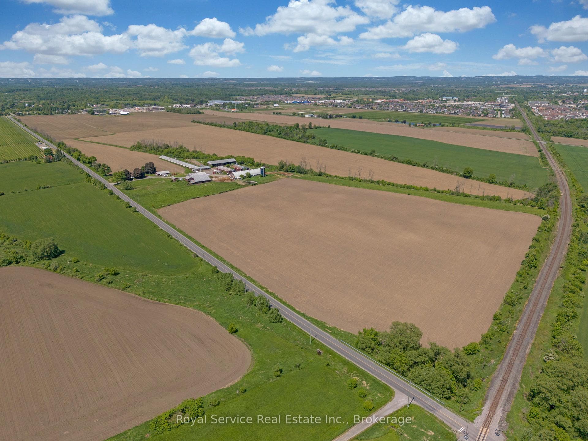 N E towards Bowmanville & future Go Train track