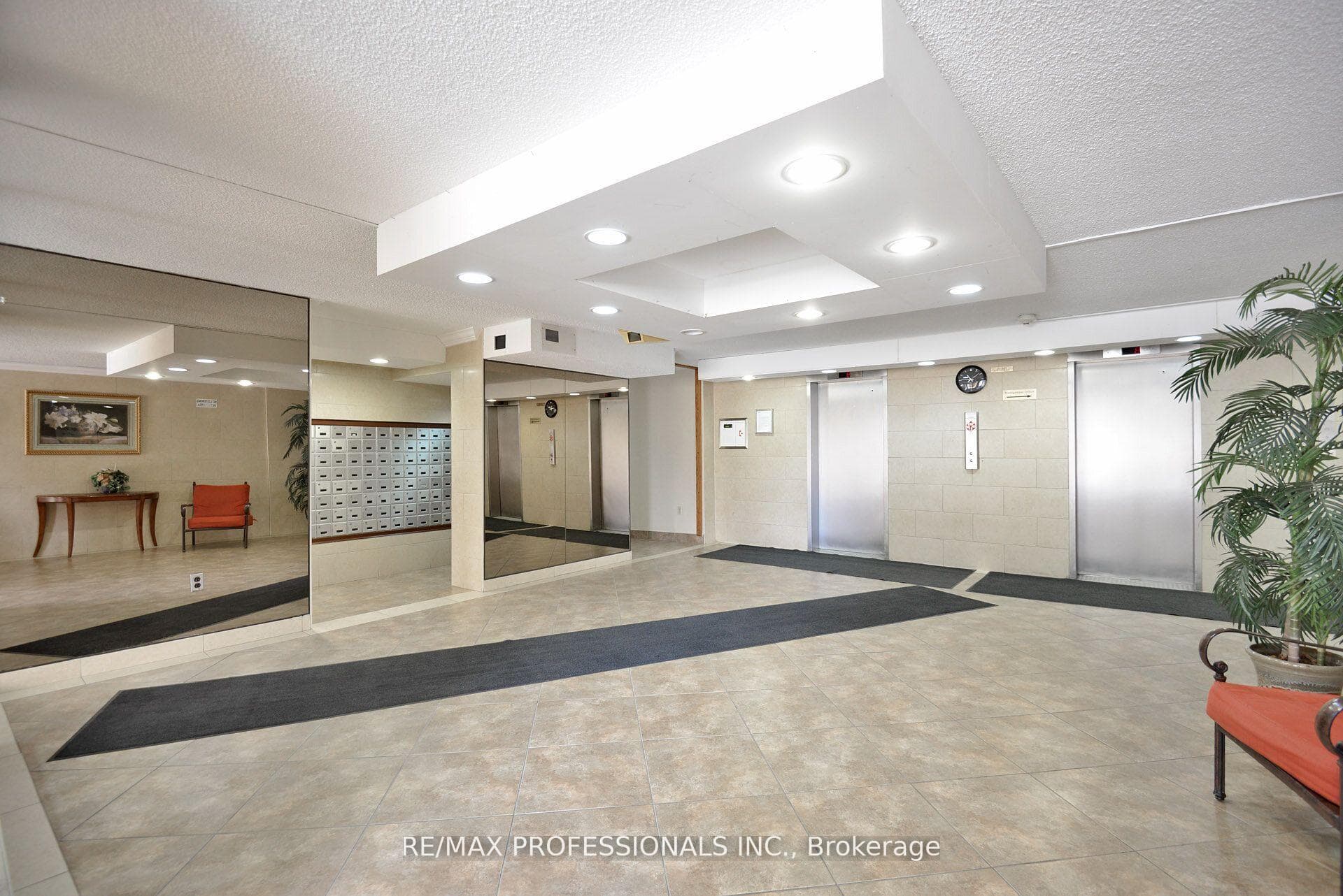 4 Kings Cross Road Unit 1109 photo 4