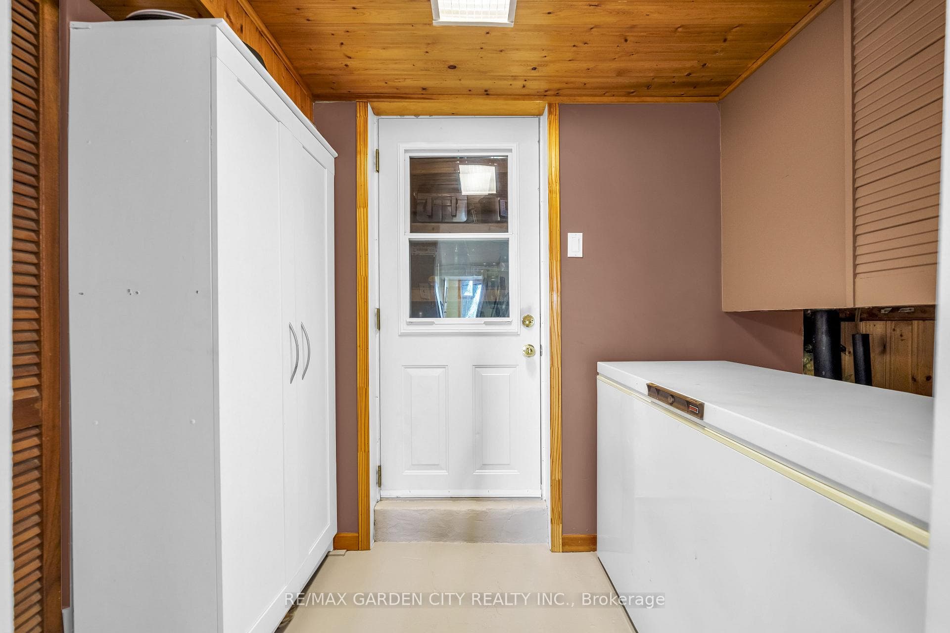 4 BENDAMERE Drive photo 29