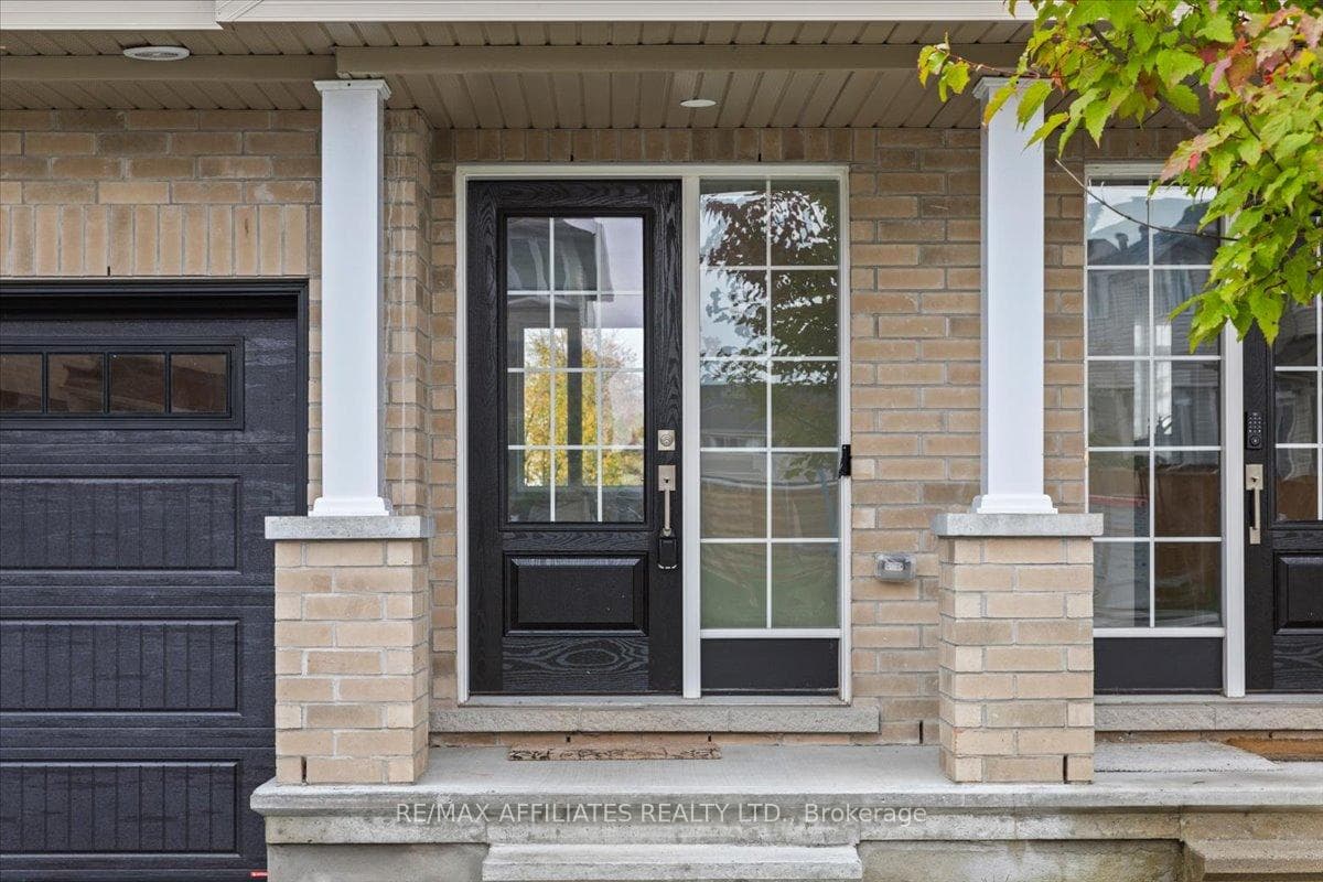 200 Hooper Street photo 2