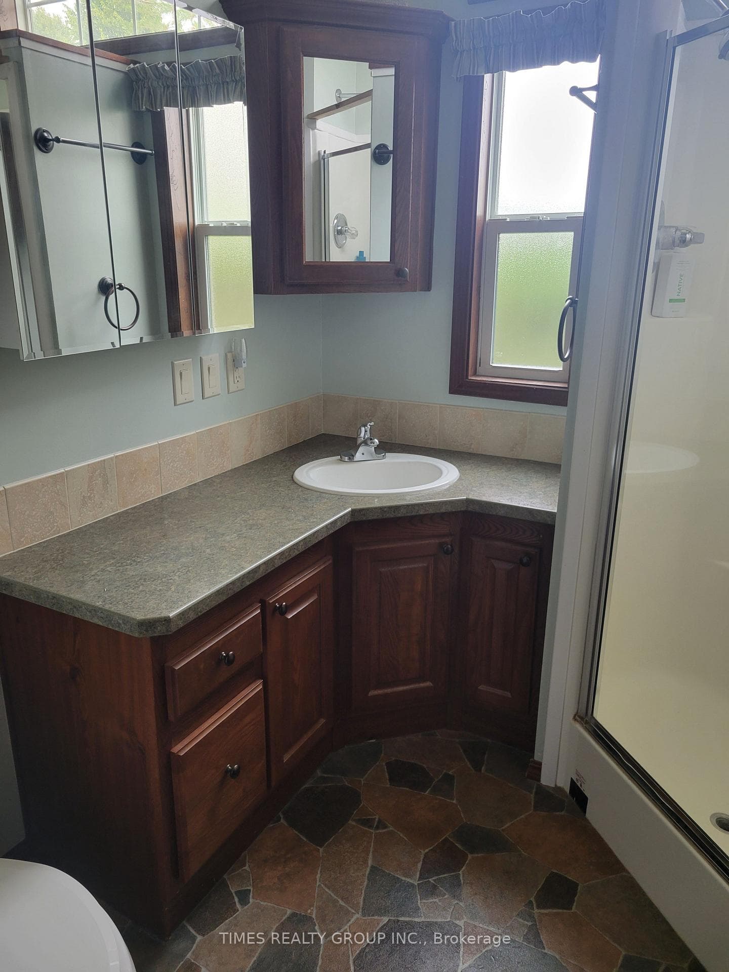 97 Carter Road Unit 9 photo 17