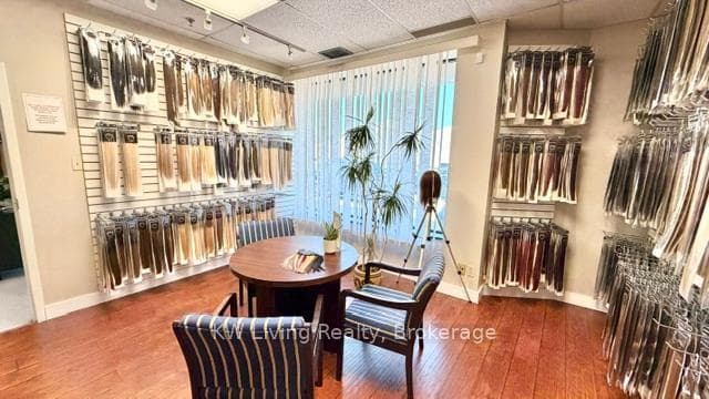 25 Valleywood Drive Unit 20 & 18 photo 3
