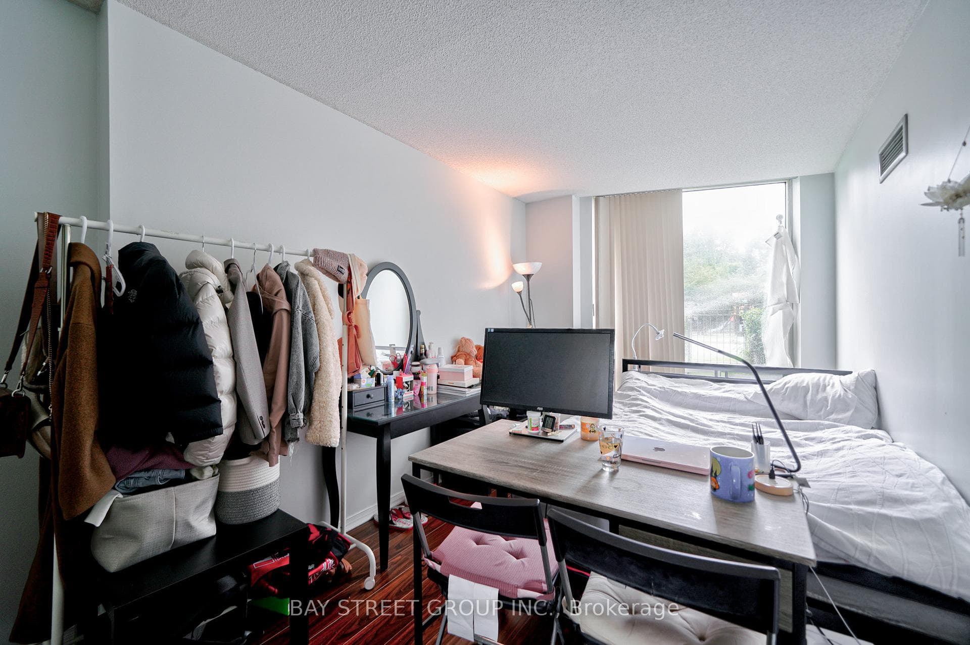 18 Pemberton Avenue Unit 106 photo 22