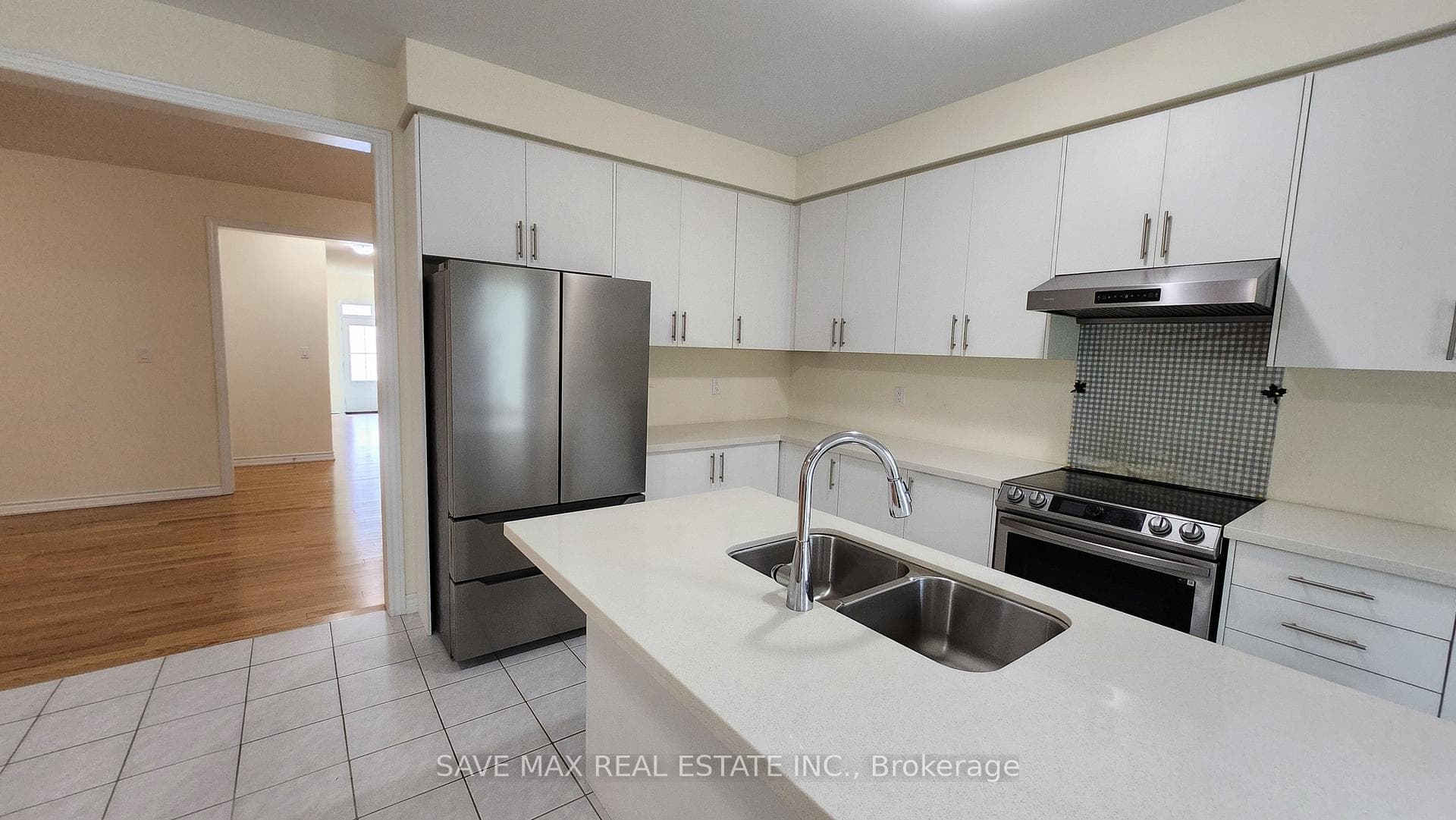 263 Fleetwood Dr Drive photo 11