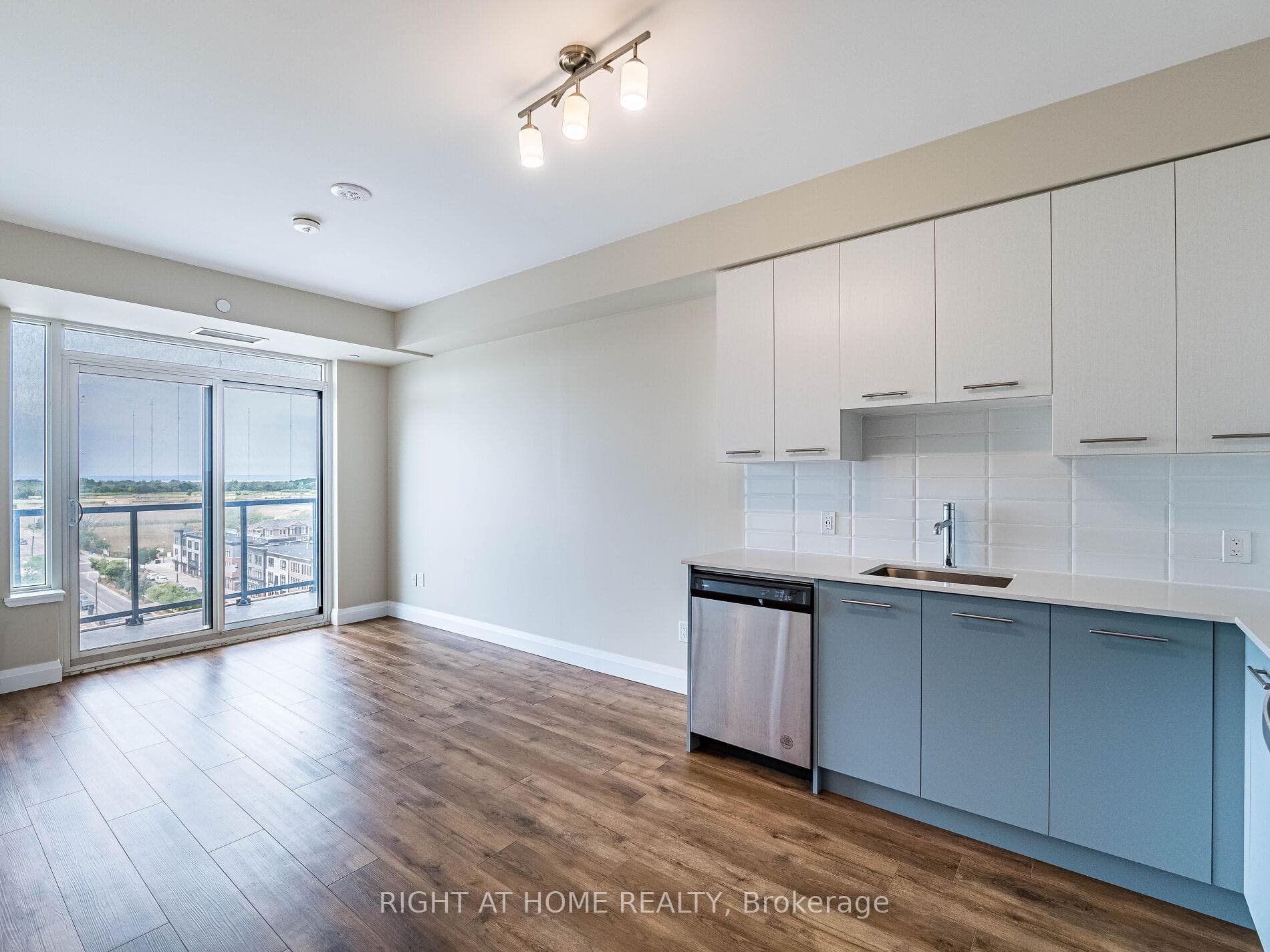 385 Winston Road Unit 804 photo 27