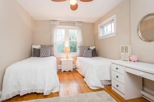 146 Everden Road photo 5