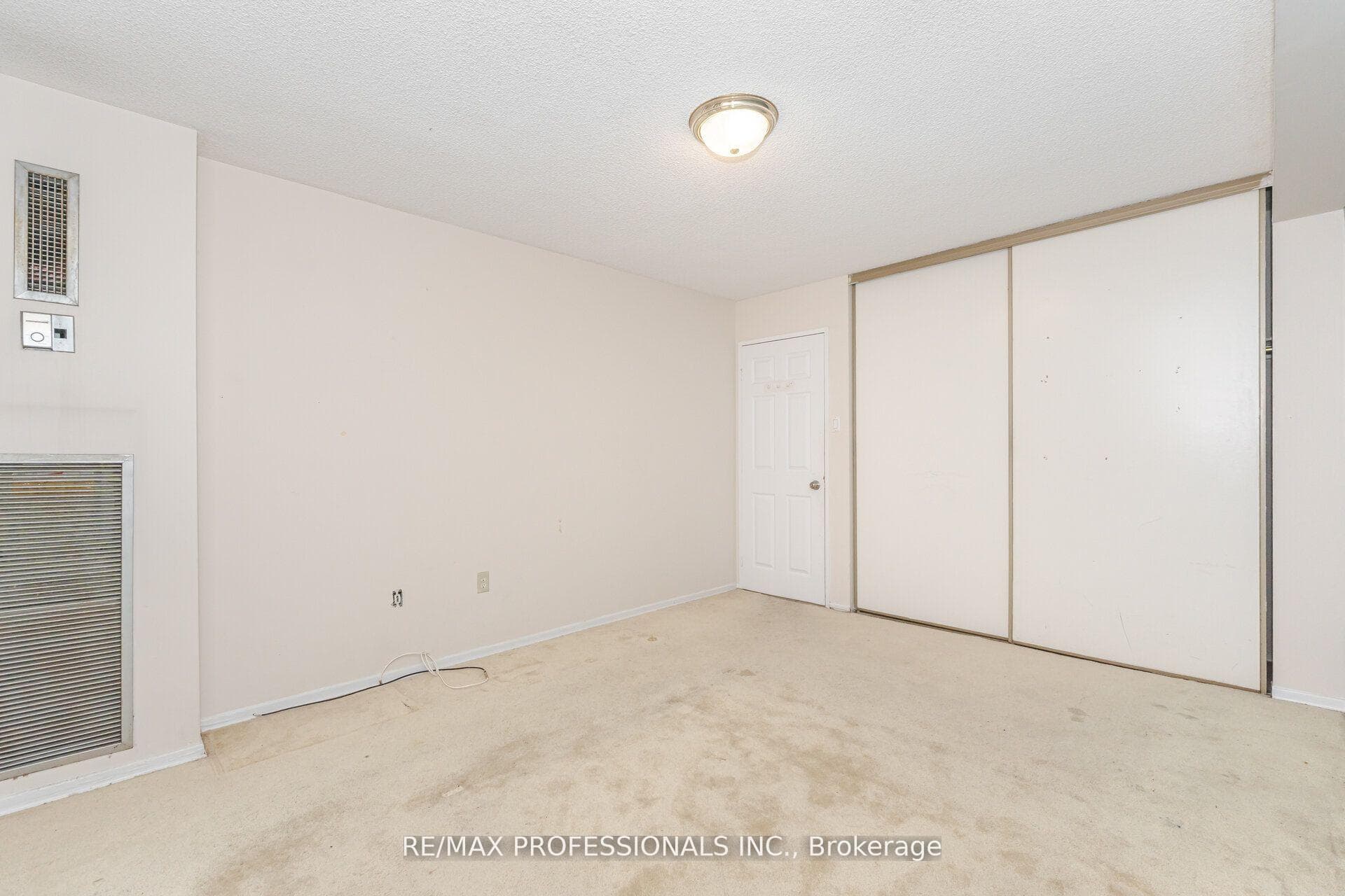 4 Kings Cross Road Unit 1109 photo 19