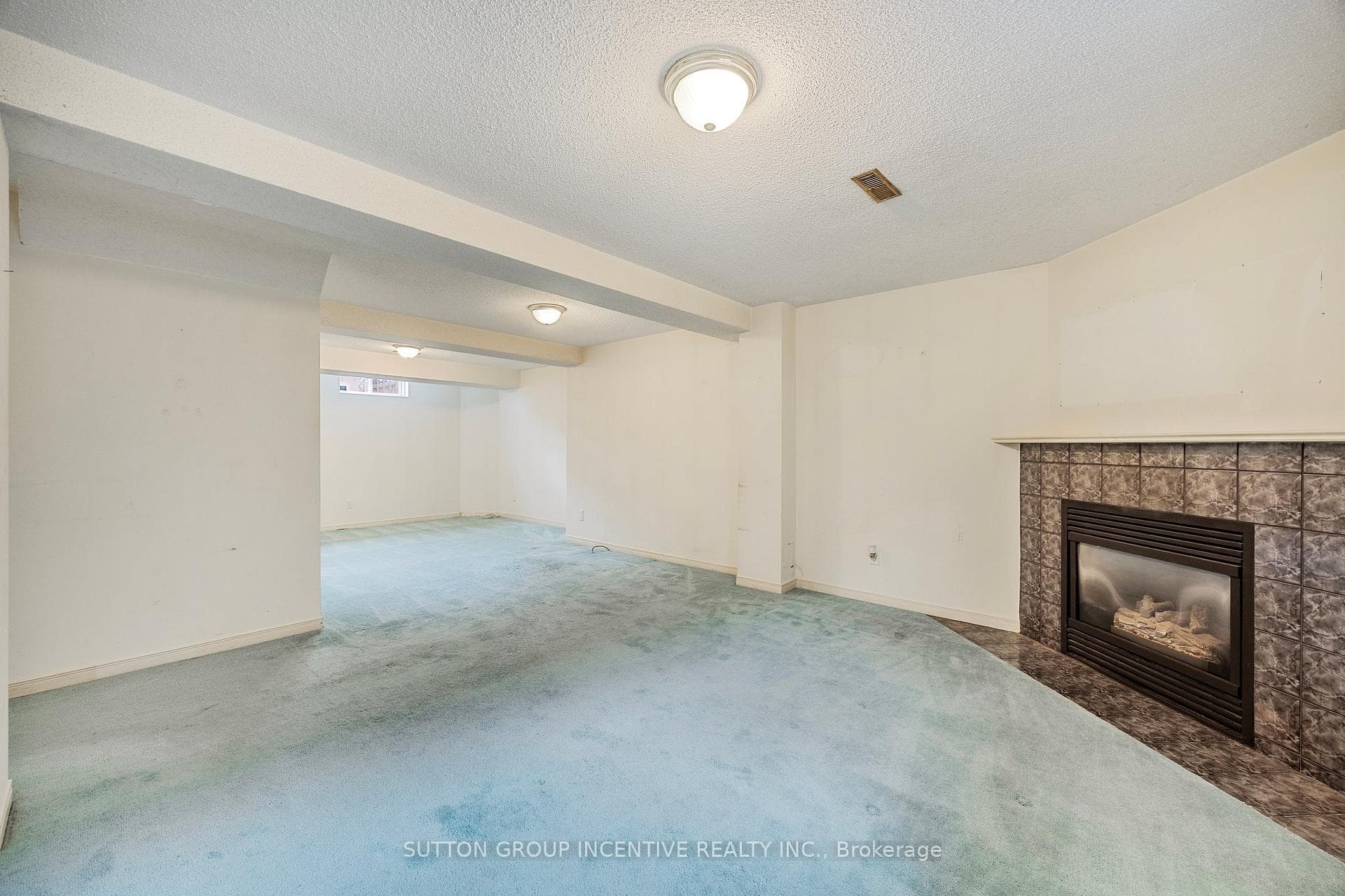 169 Livingstone Street photo 35