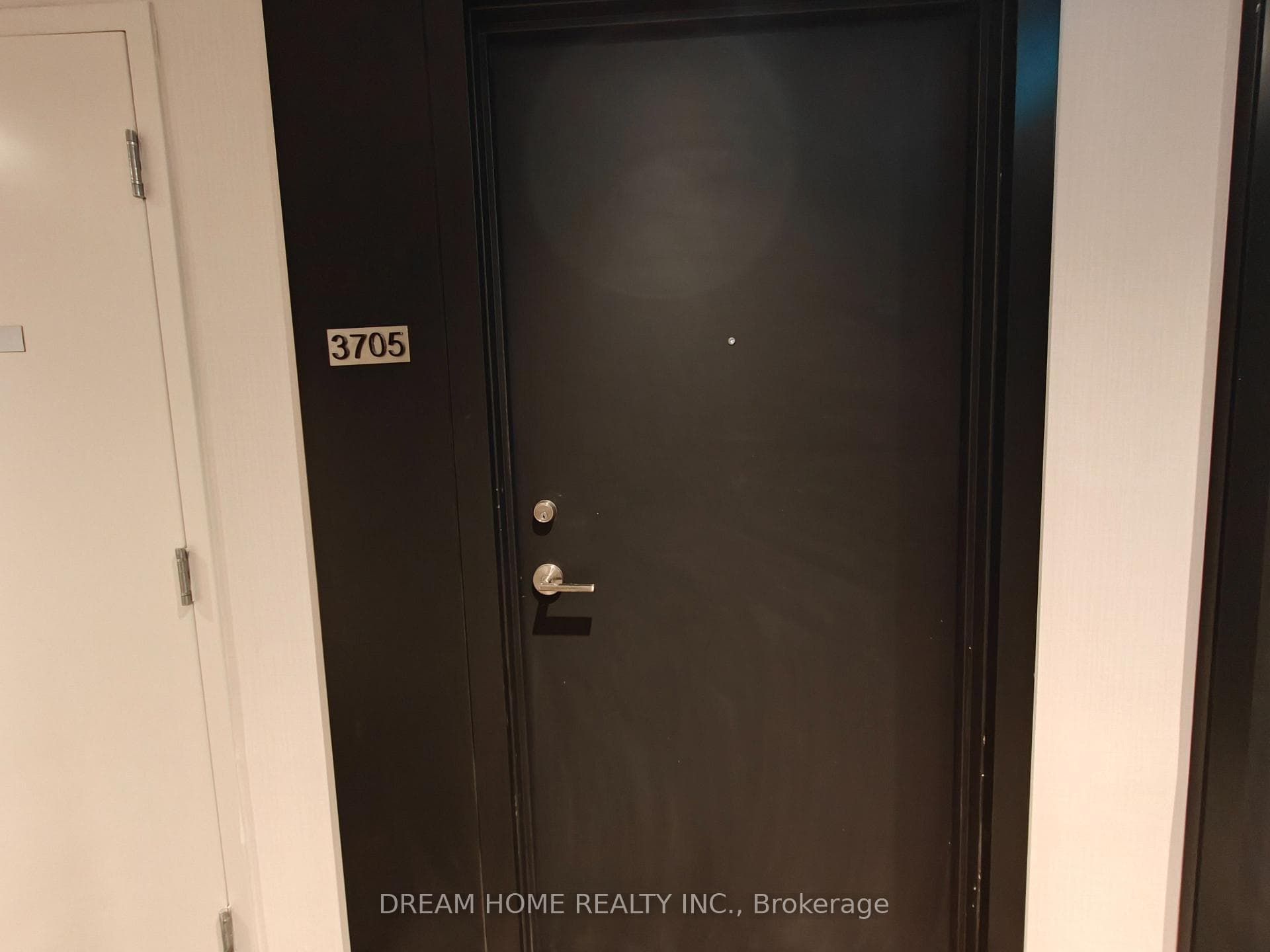 252 church Street Unit 3705 photo 14