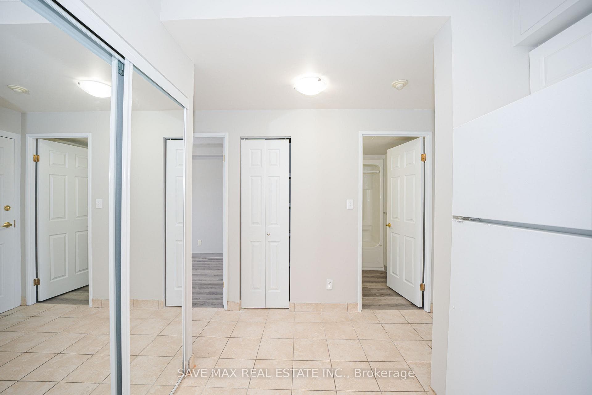 593 Strasburg Road Unit 603 photo 6