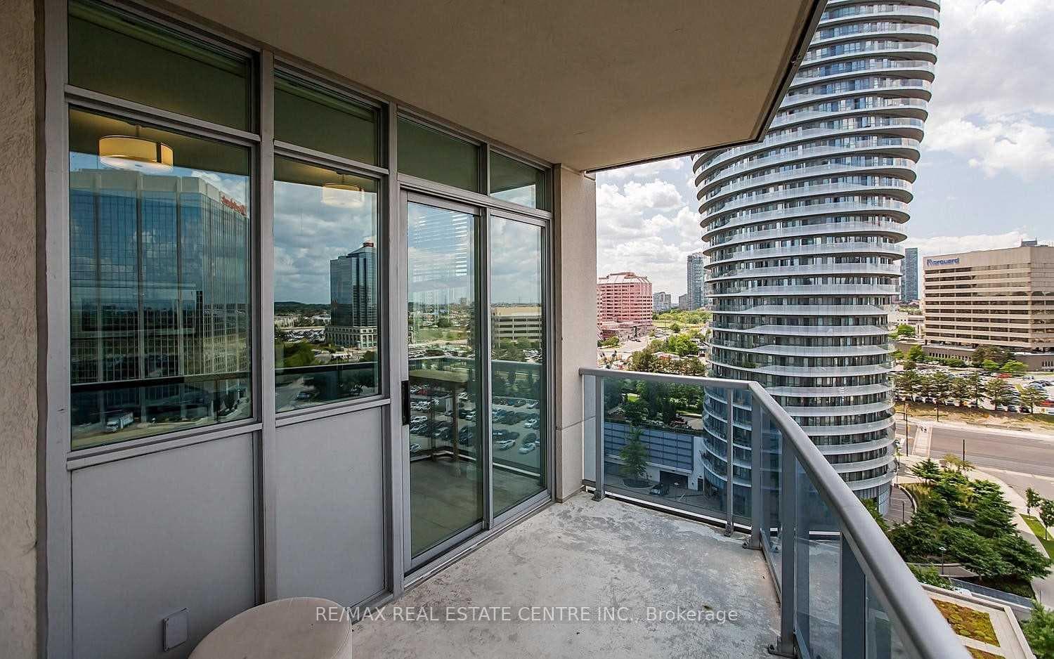 80 Absolute Avenue Unit 1209 photo 25