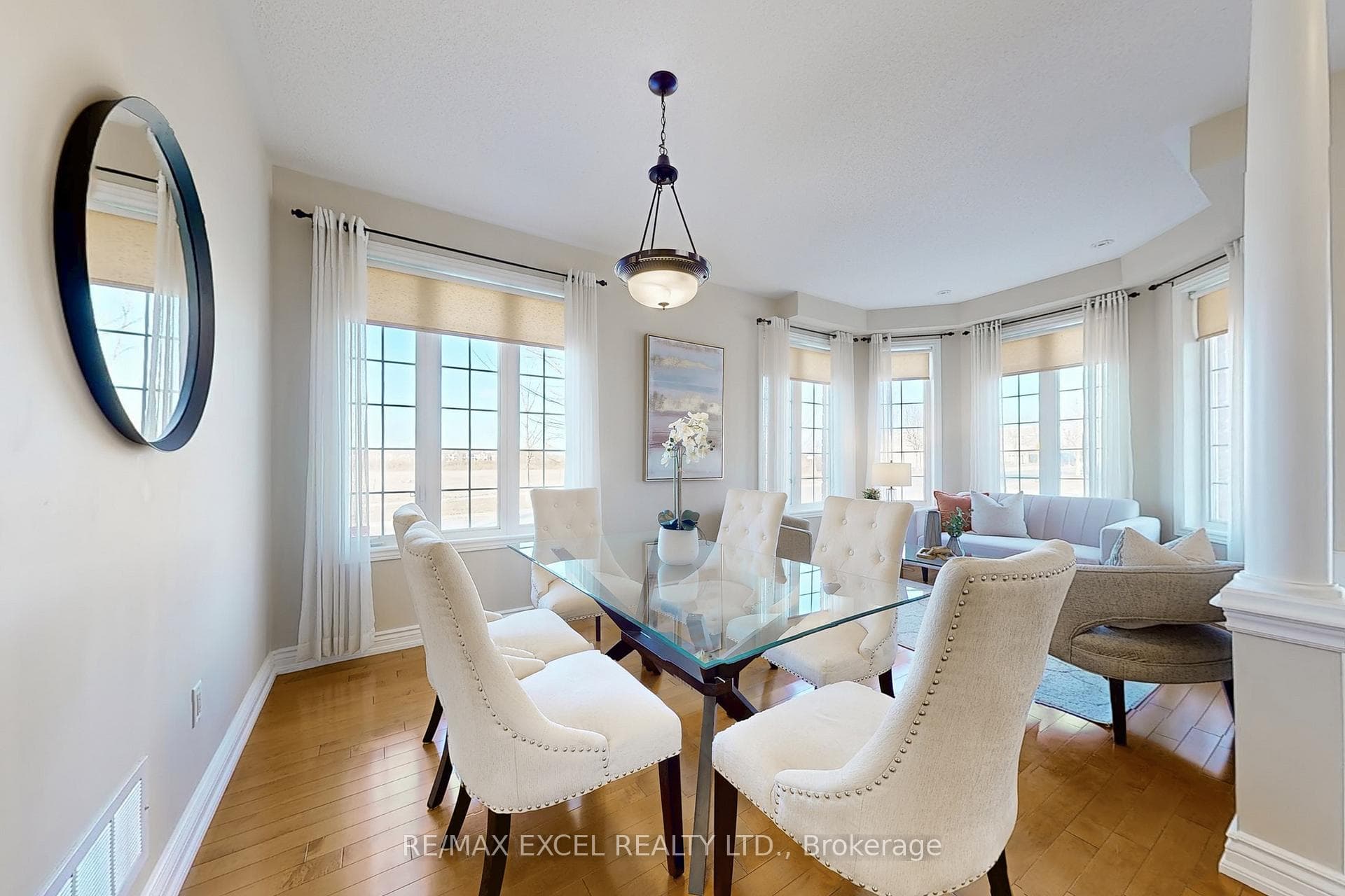 60 Gordon Weeden Road photo 8