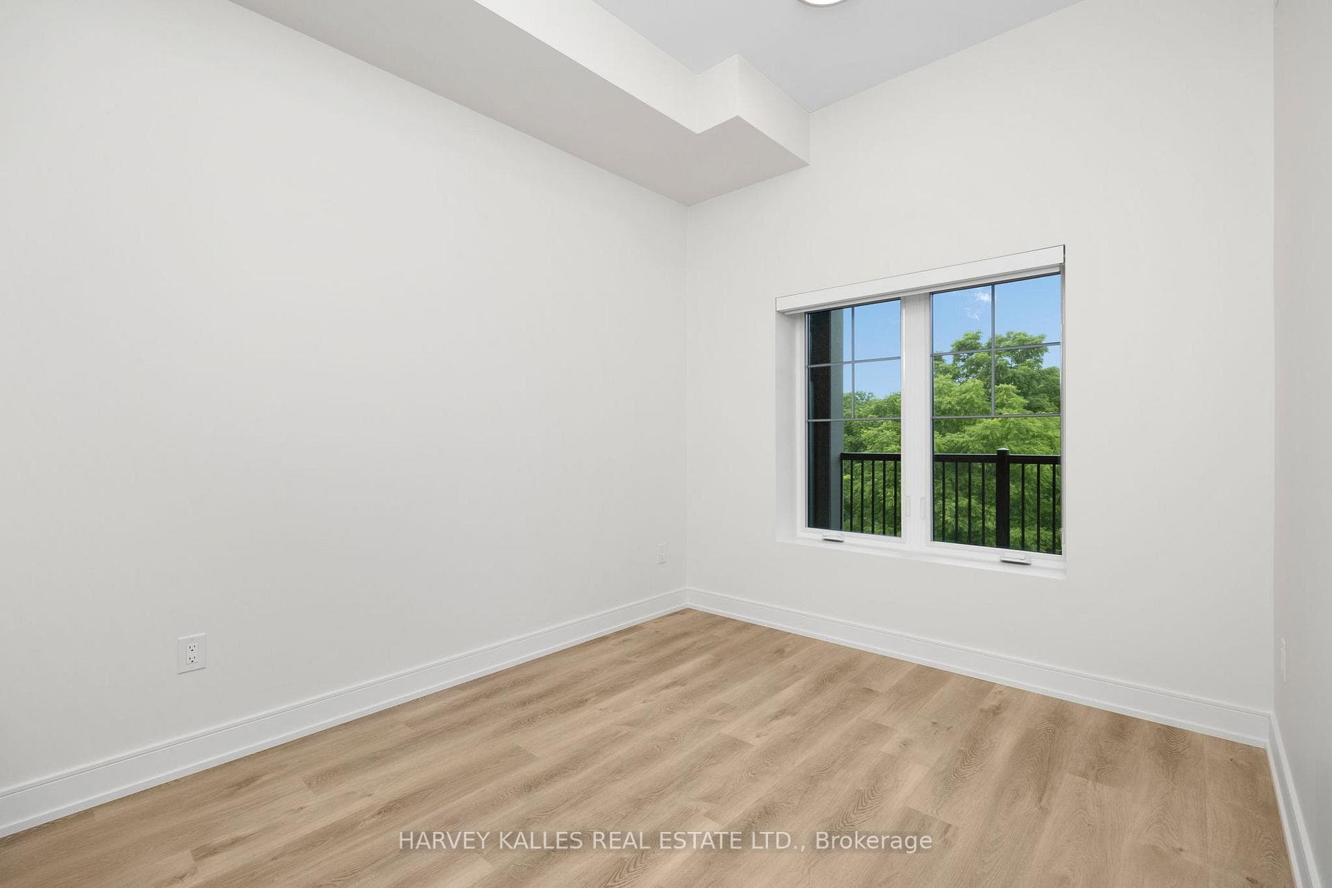 121 Mary Street Unit 422 photo 14