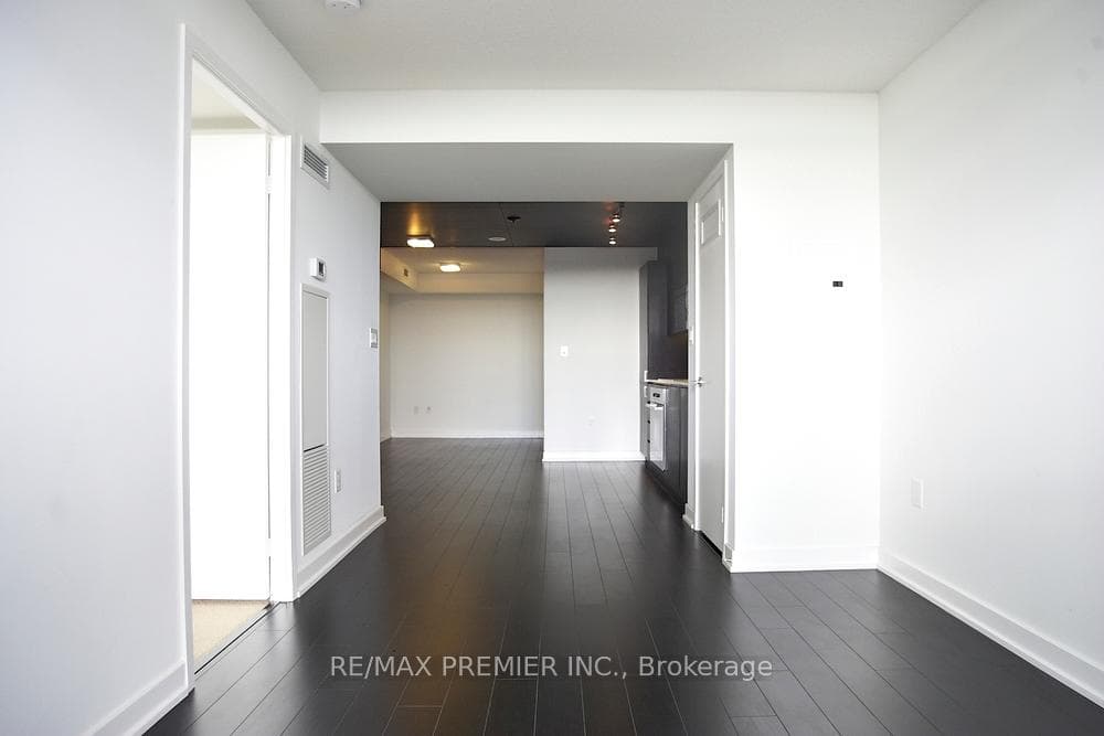 15 Iceboat Terrace Unit 2908 photo 18
