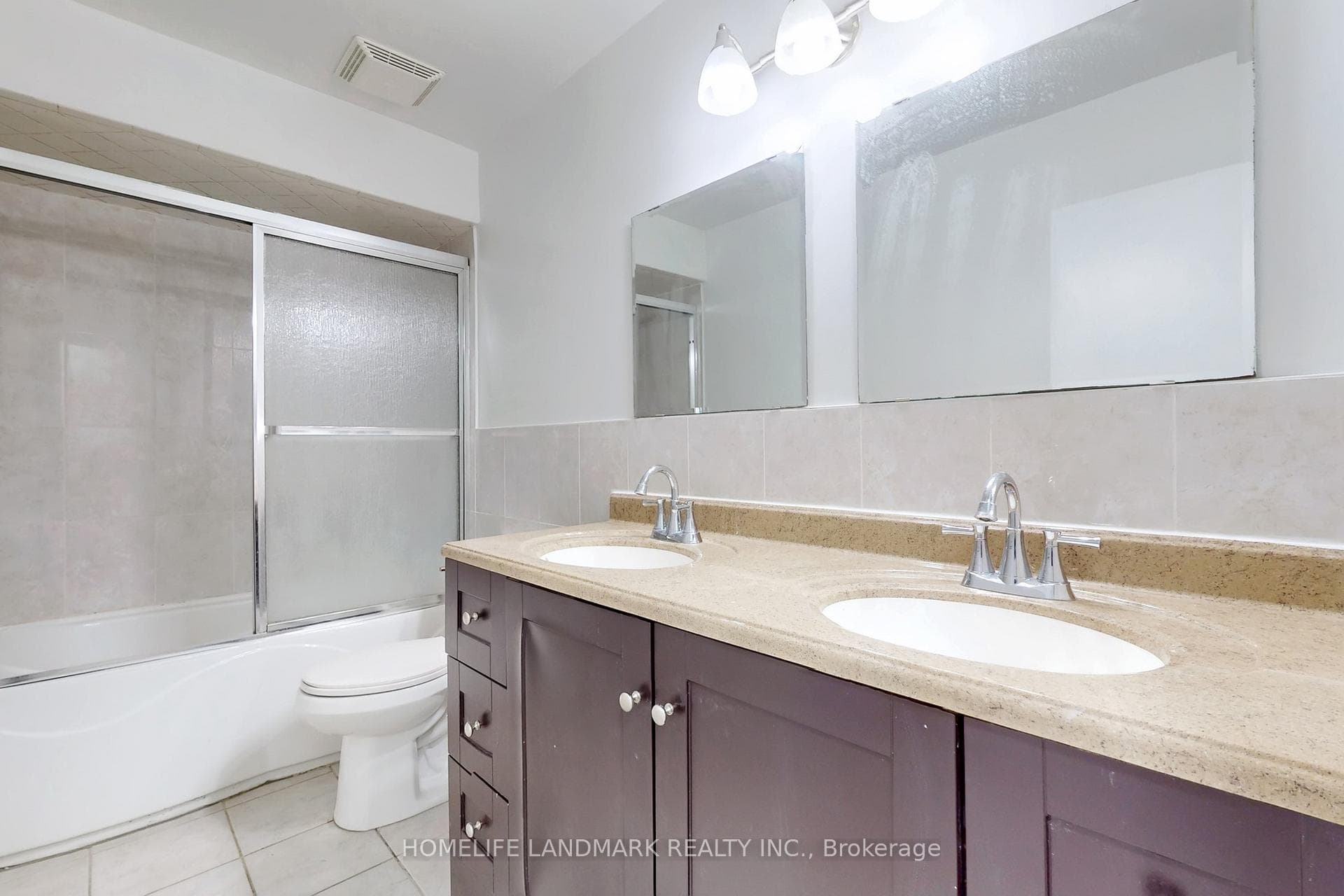 225 Pineway Boulevard photo 17
