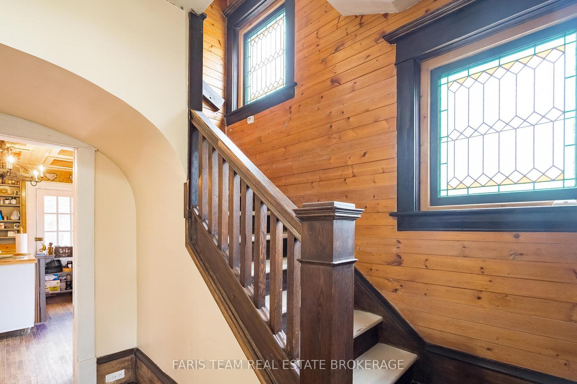 307 Albert Street photo 16