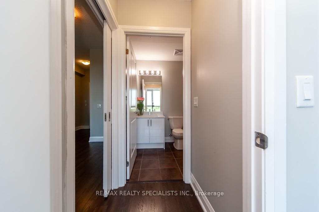 55 Yorkland Boulevard Unit 211 photo 23