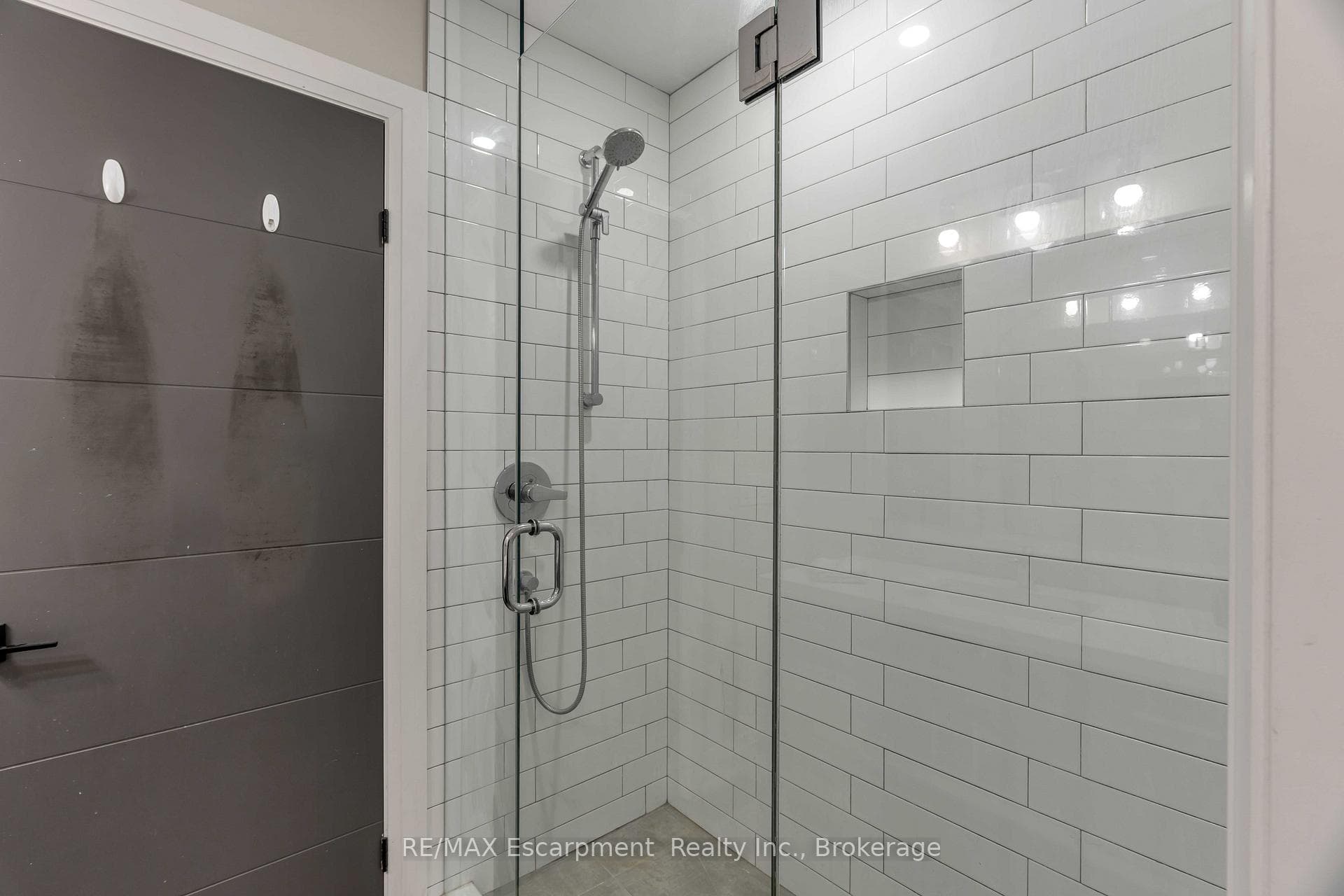 60 Park Avenue photo 26
