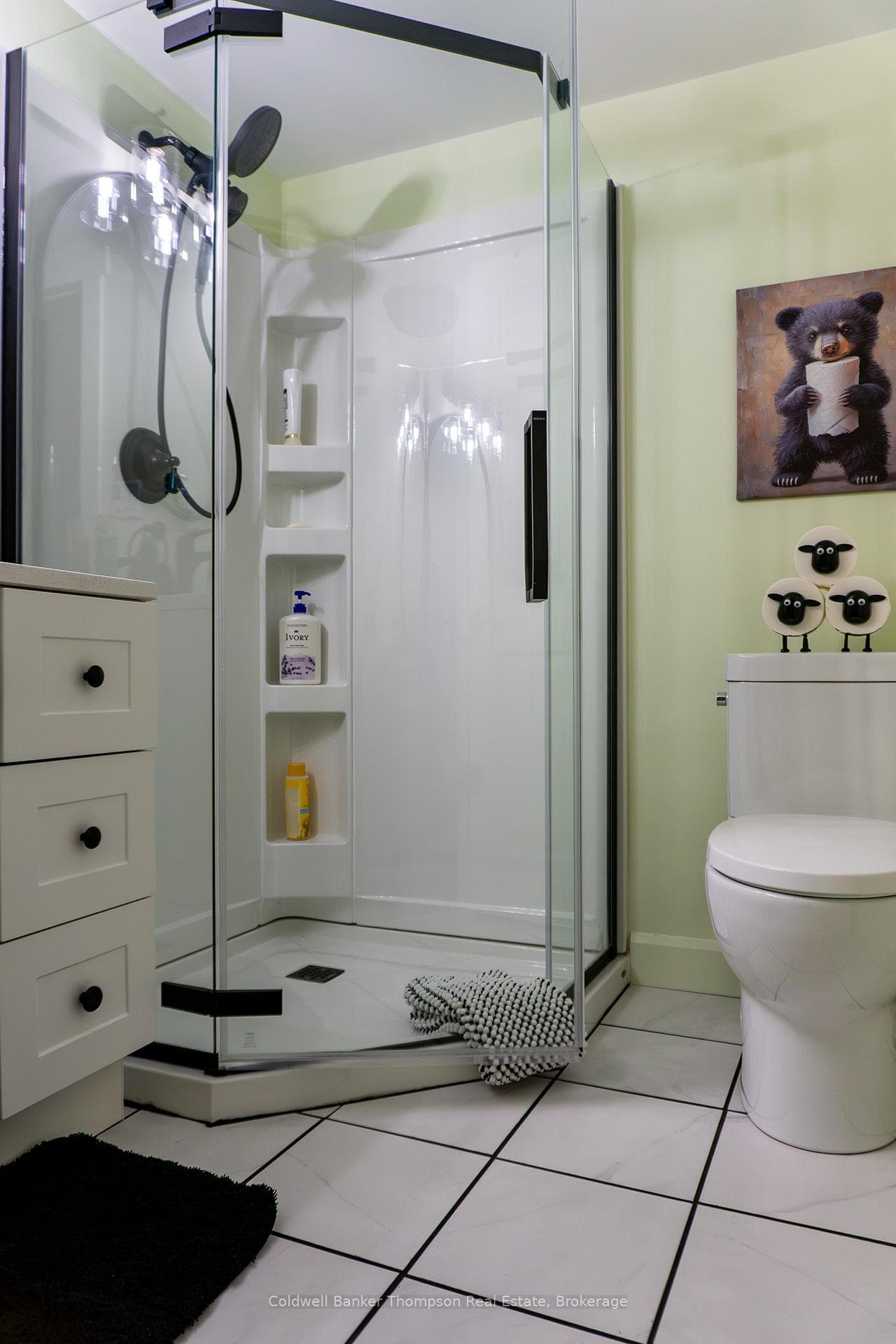 Basement 3-pce Bathroom - Newly Renovated