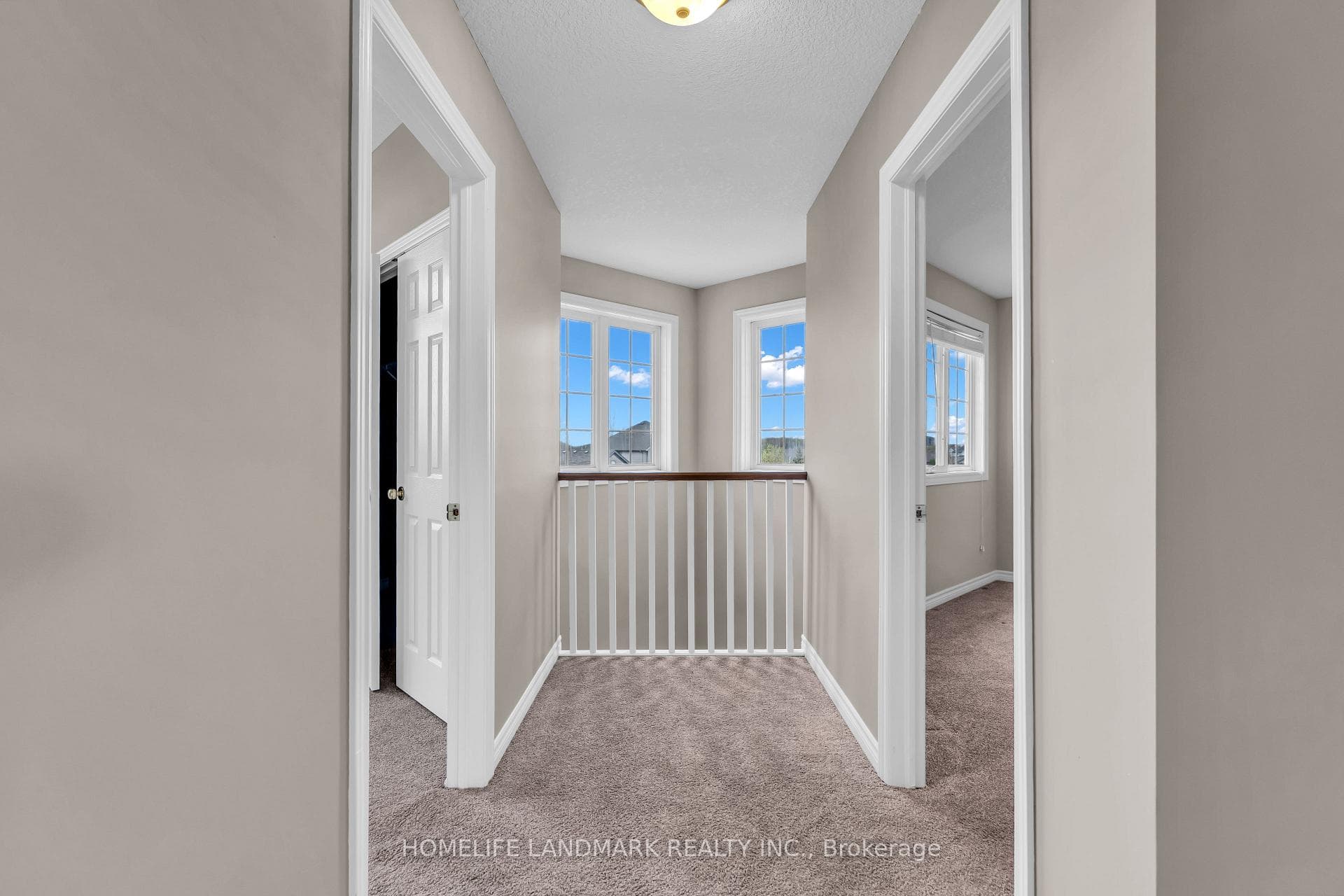 1538 Coronation Drive photo 21