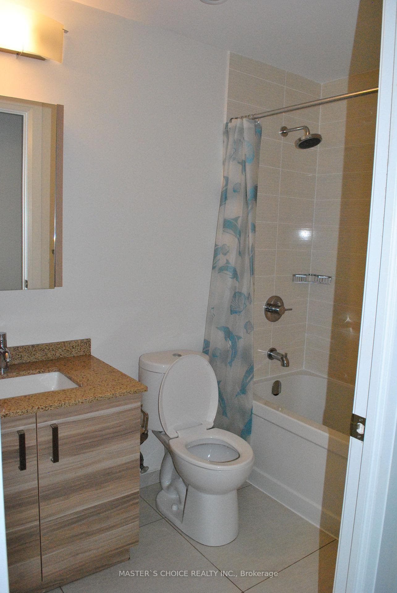 2ND BATHROOM