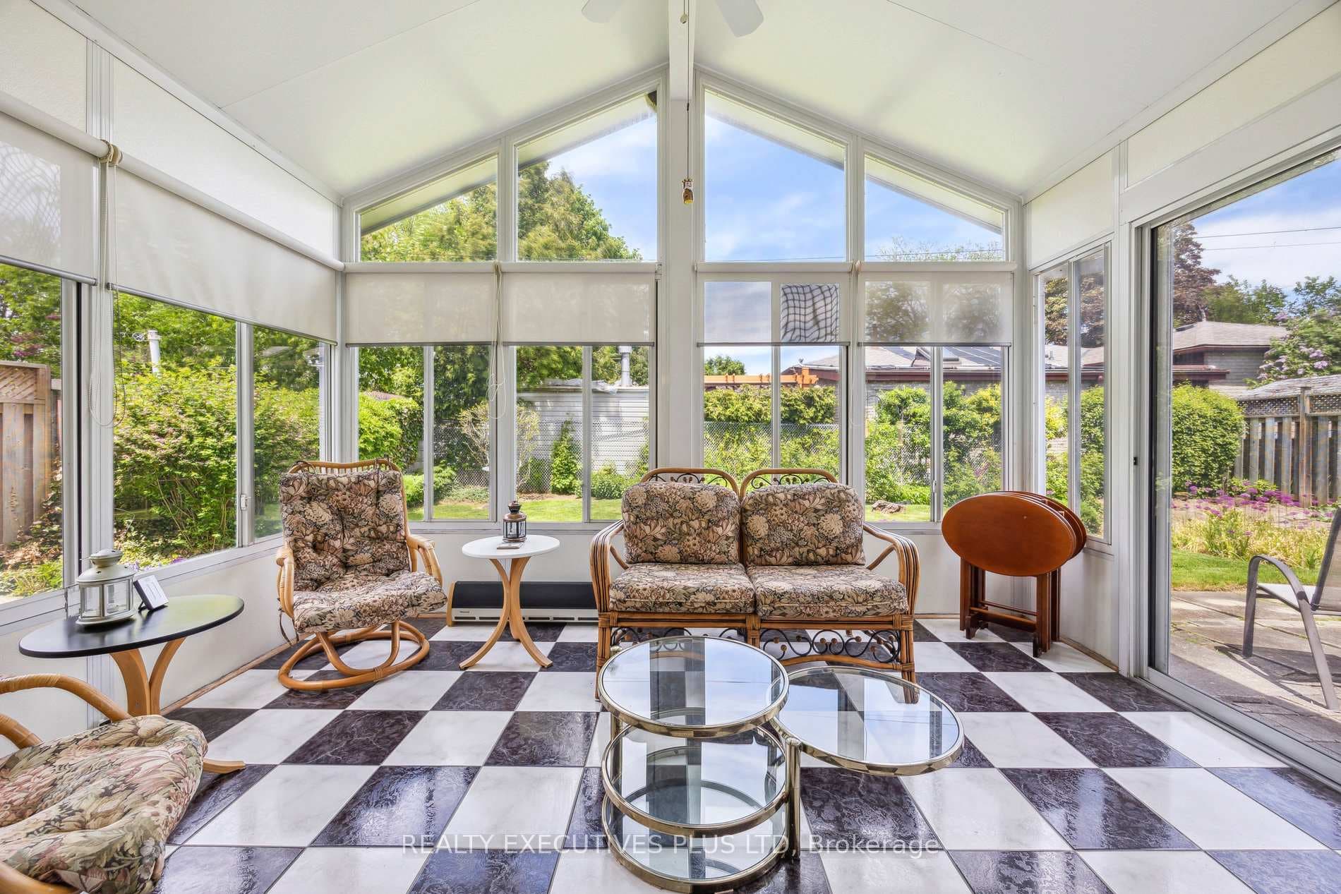 Sunroom - back of the house