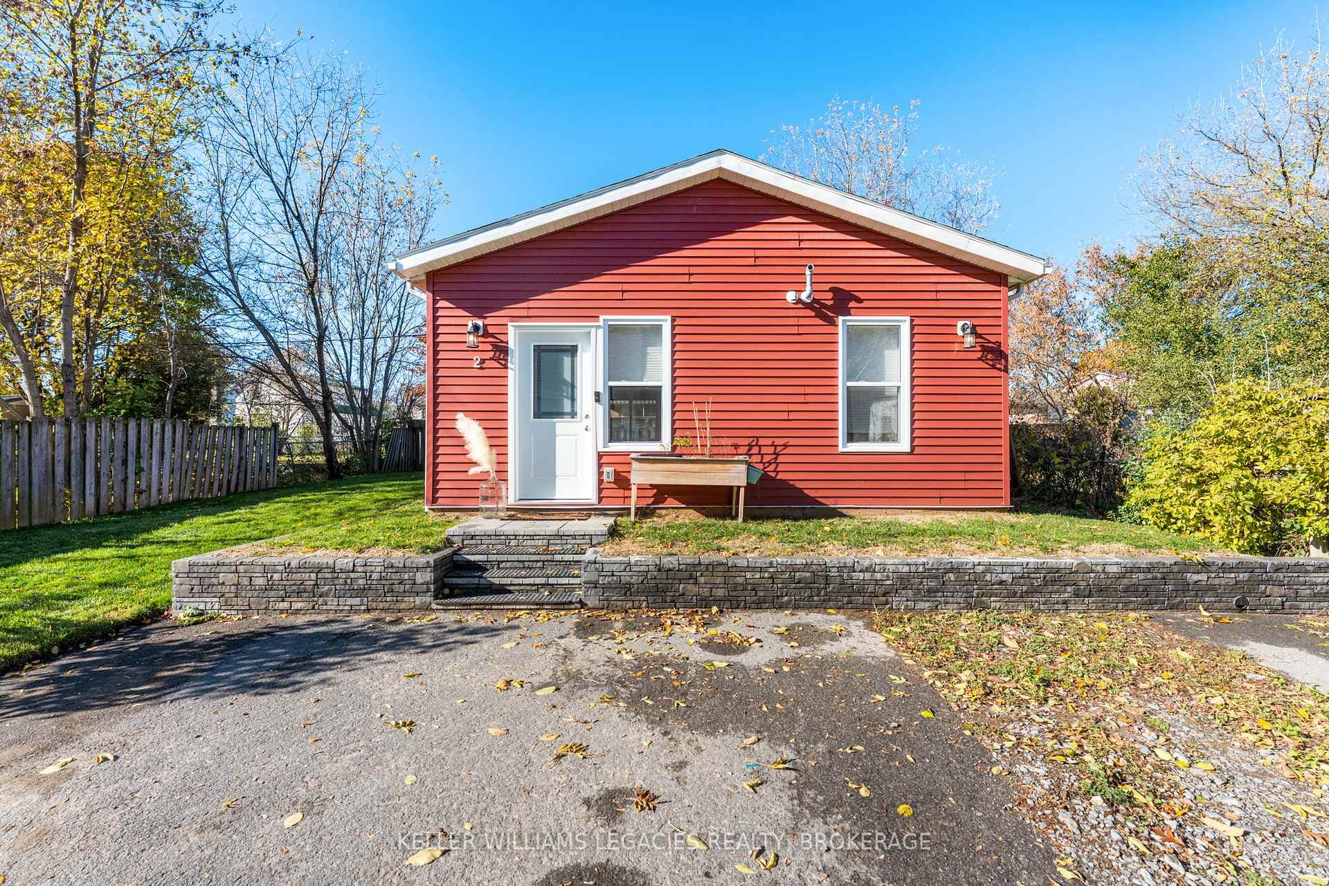 1202 MONTREAL Street photo 32