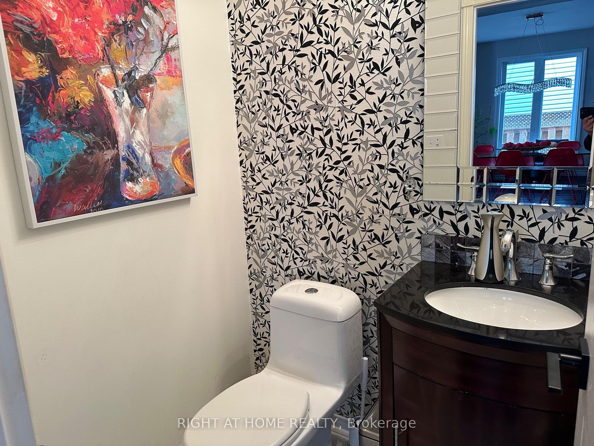 20 Trout Lily Avenue photo 14