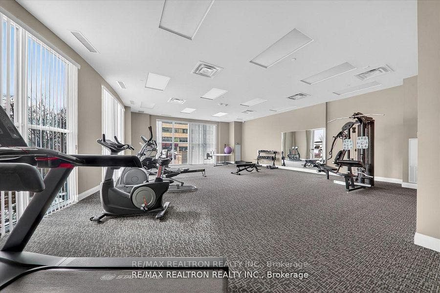 2152 Lawrence Avenue Unit PH08 photo 23