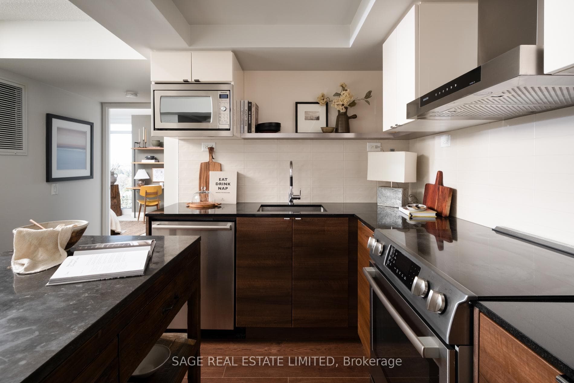 72 Esther Shiner Boulevard Unit 1607 photo 18