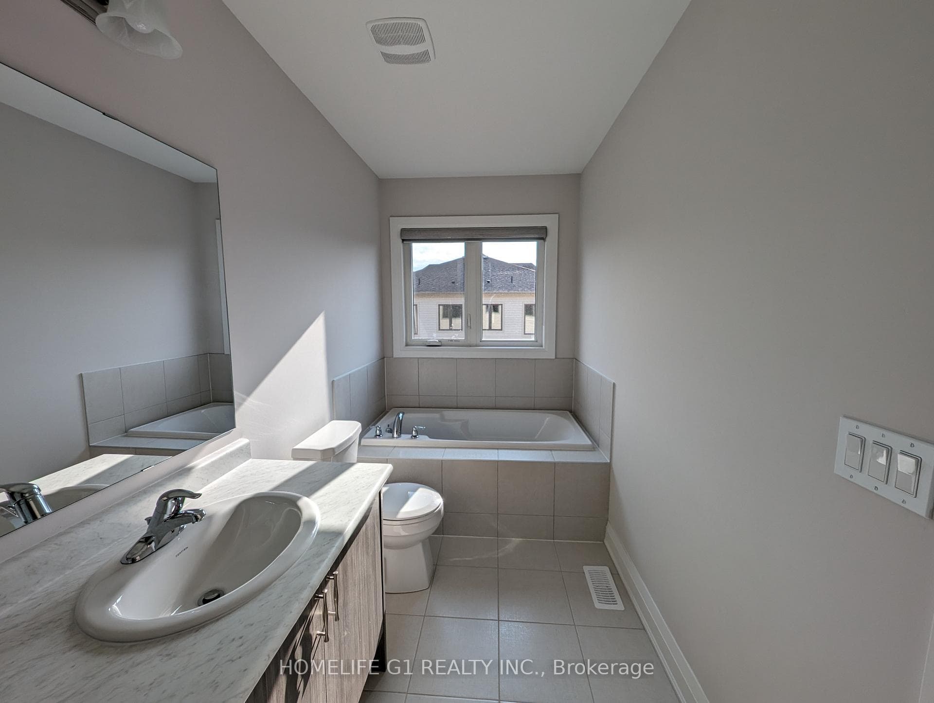 26 Robert Wyllie Street photo 14