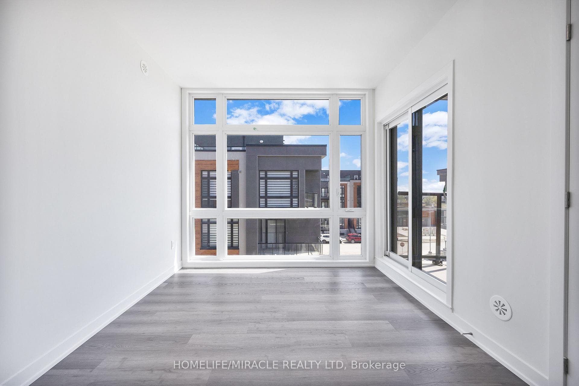14 David Eyer Road Unit 1032 photo 29