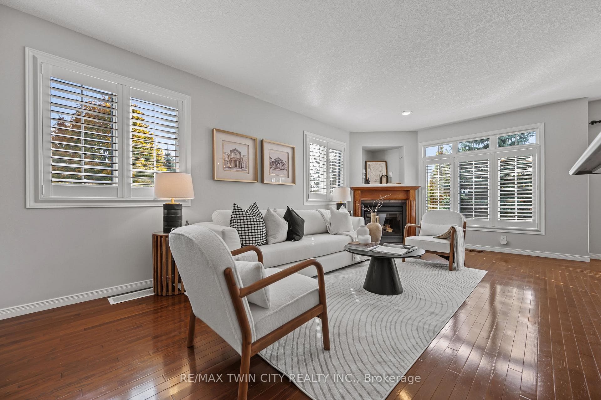 460 Woolwich Street Unit 28 photo 9