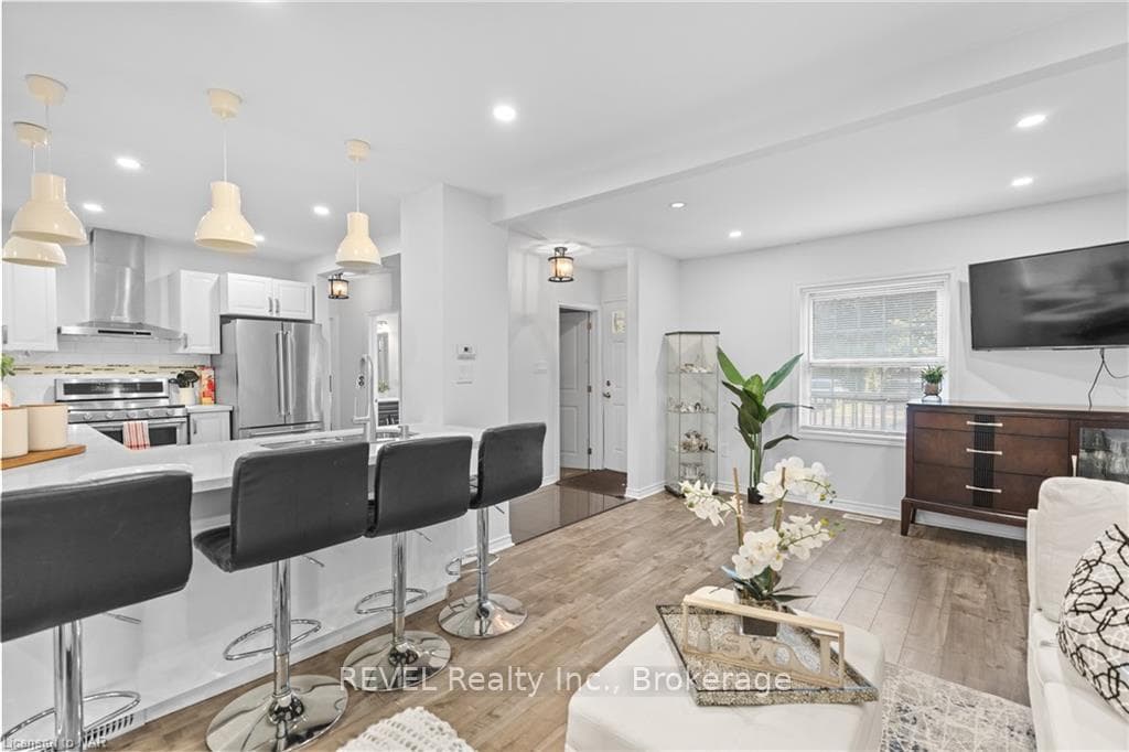 5707 BROOKFIELD Avenue photo 6