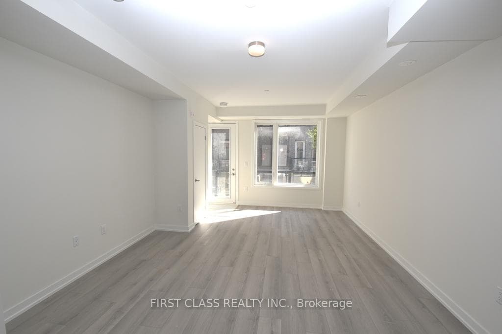 3546 Colonial Drive Unit 30 photo 4