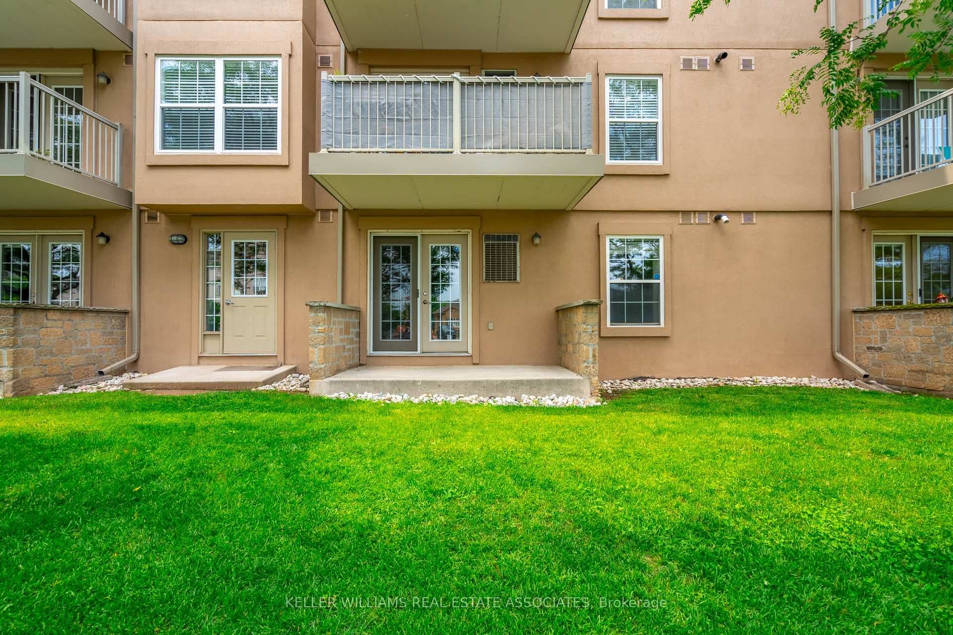 1460 Bishops Gate Unit 109 photo 25