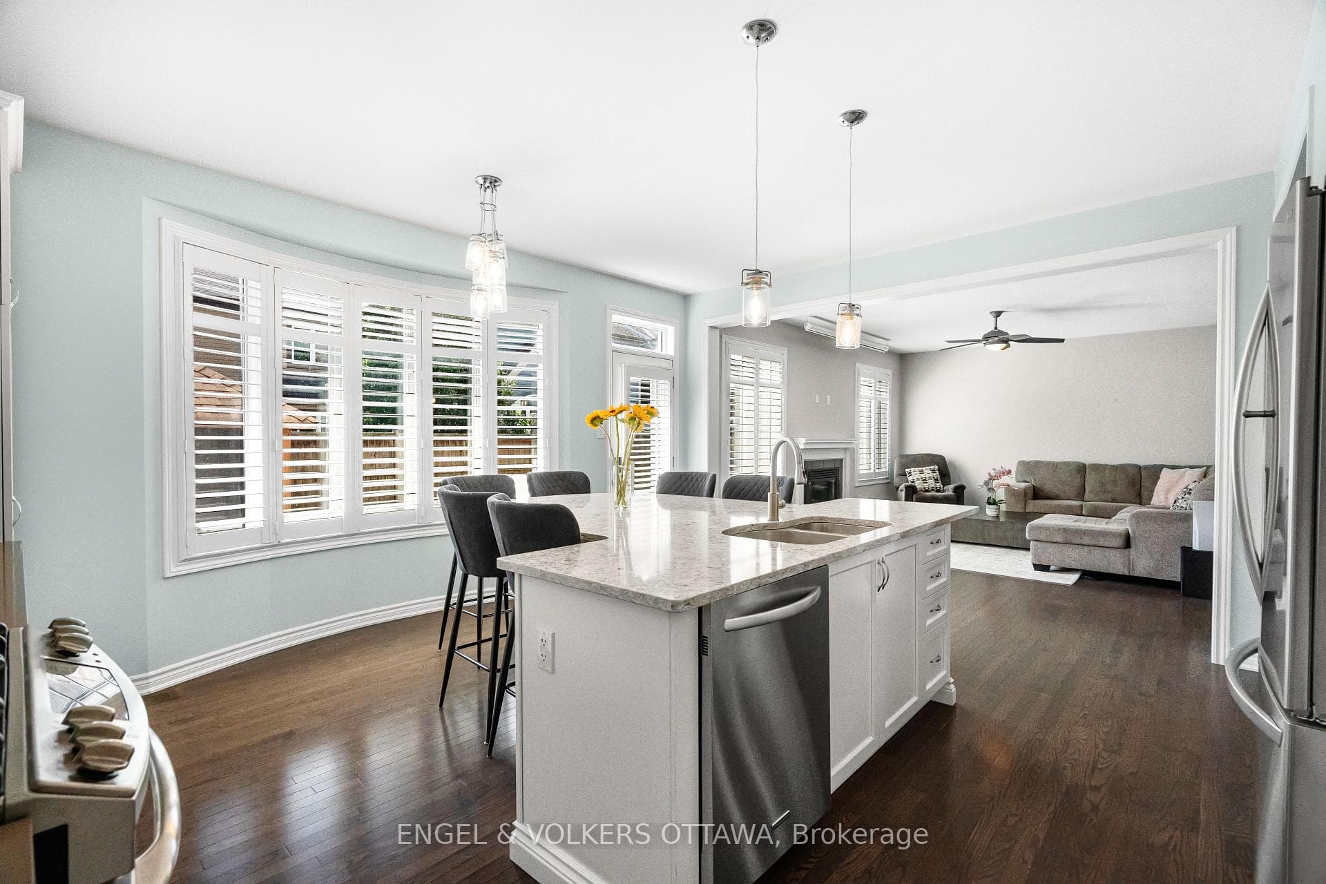 520 Brigatine Avenue photo 12