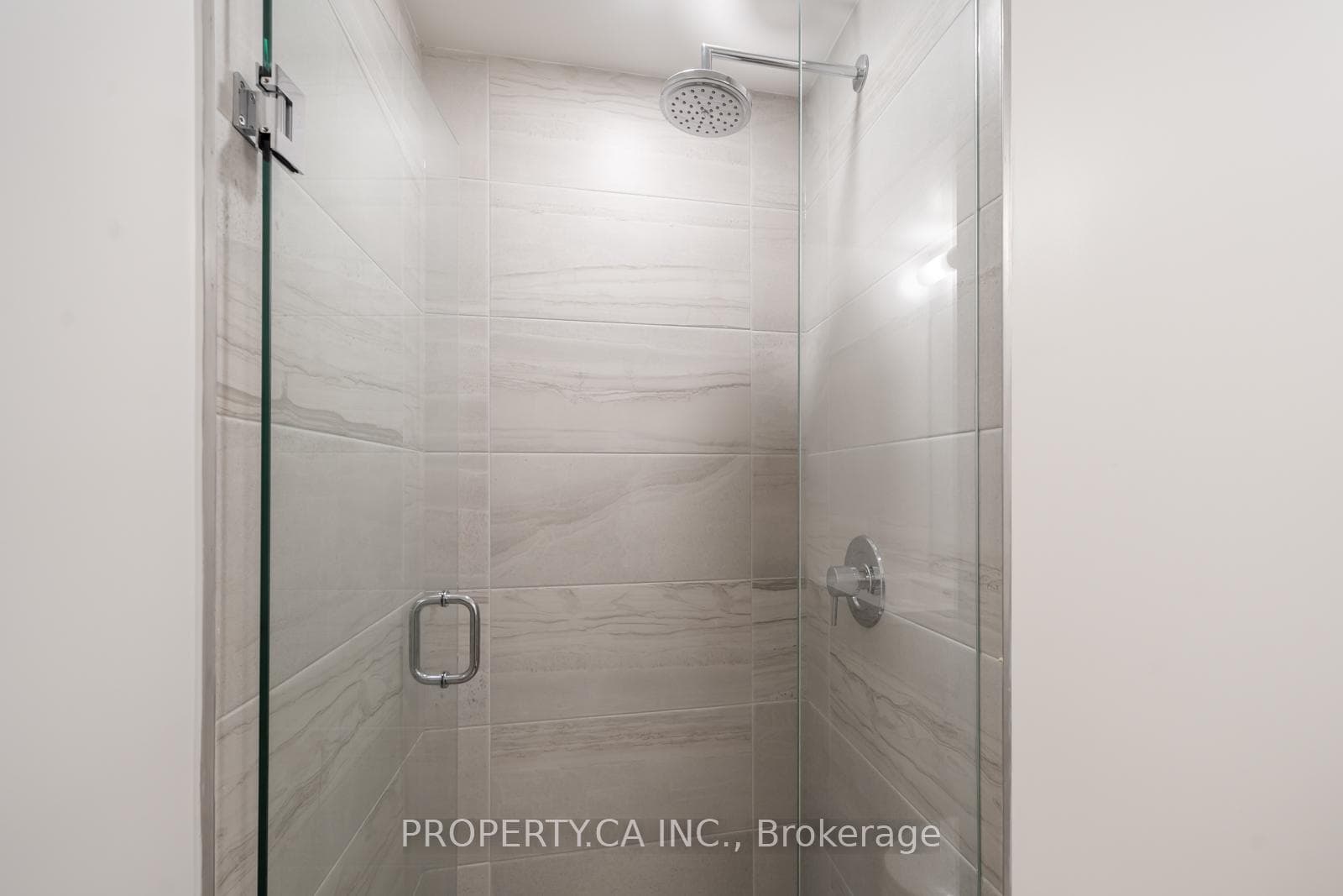 138 Downes Street Unit 4203 photo 14