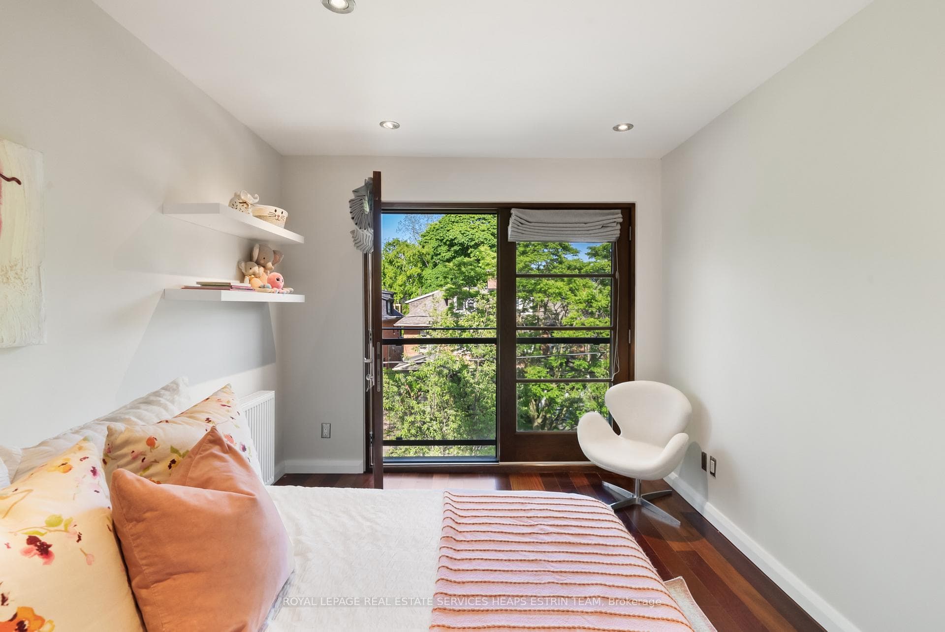 16 Inglewood Drive photo 32